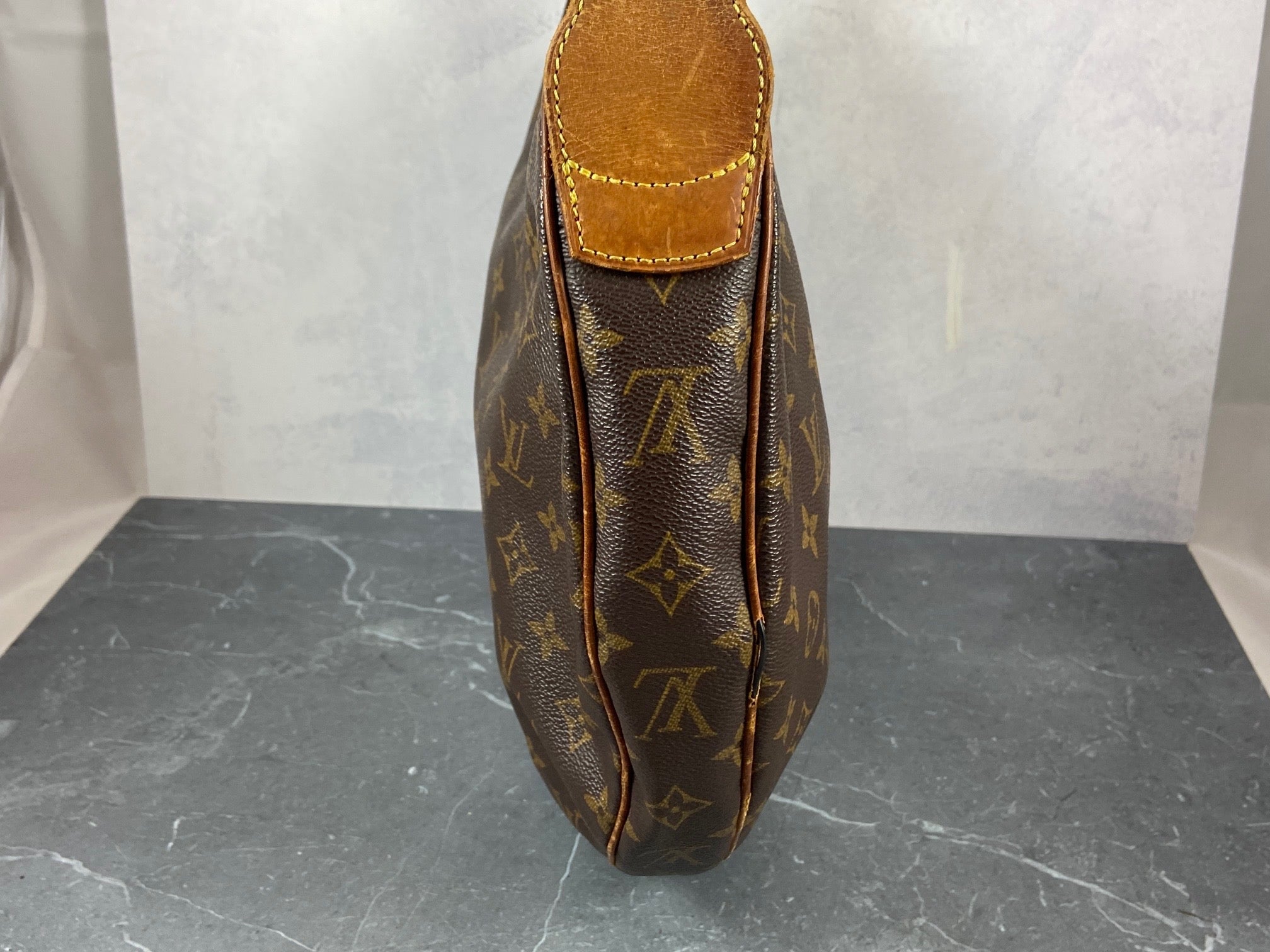 Louis Vuitton Croissant GM Hobo Bag Monogram Canvas