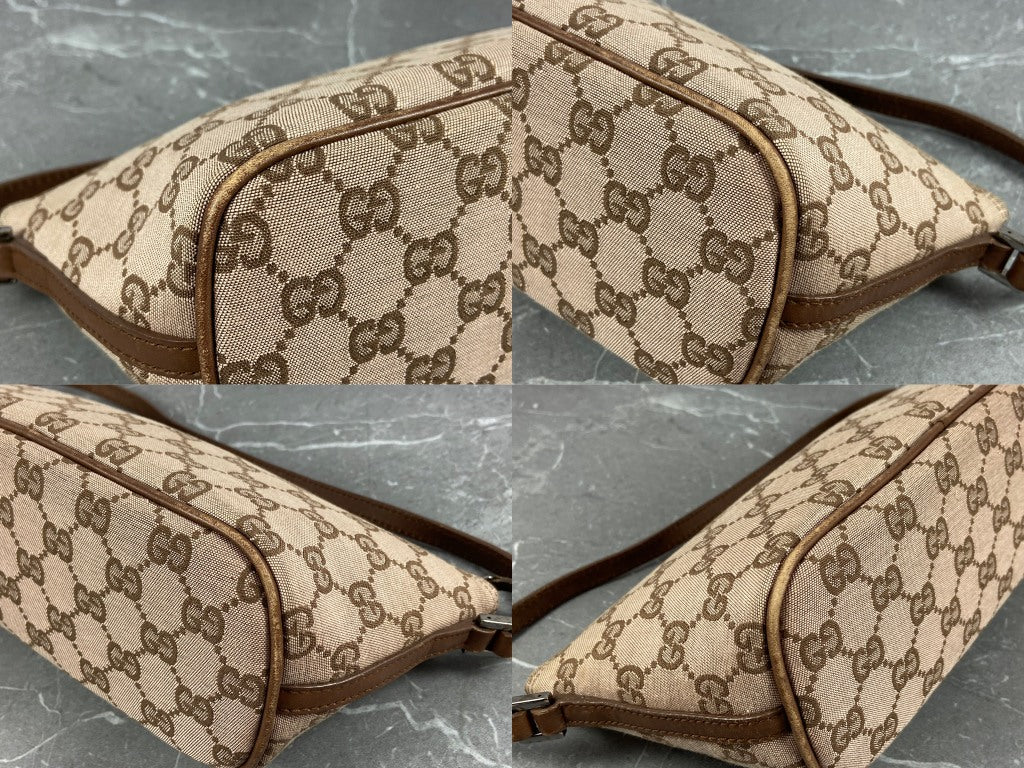 Gucci Banana Boat Accessory Pouch Beige GG Monogram