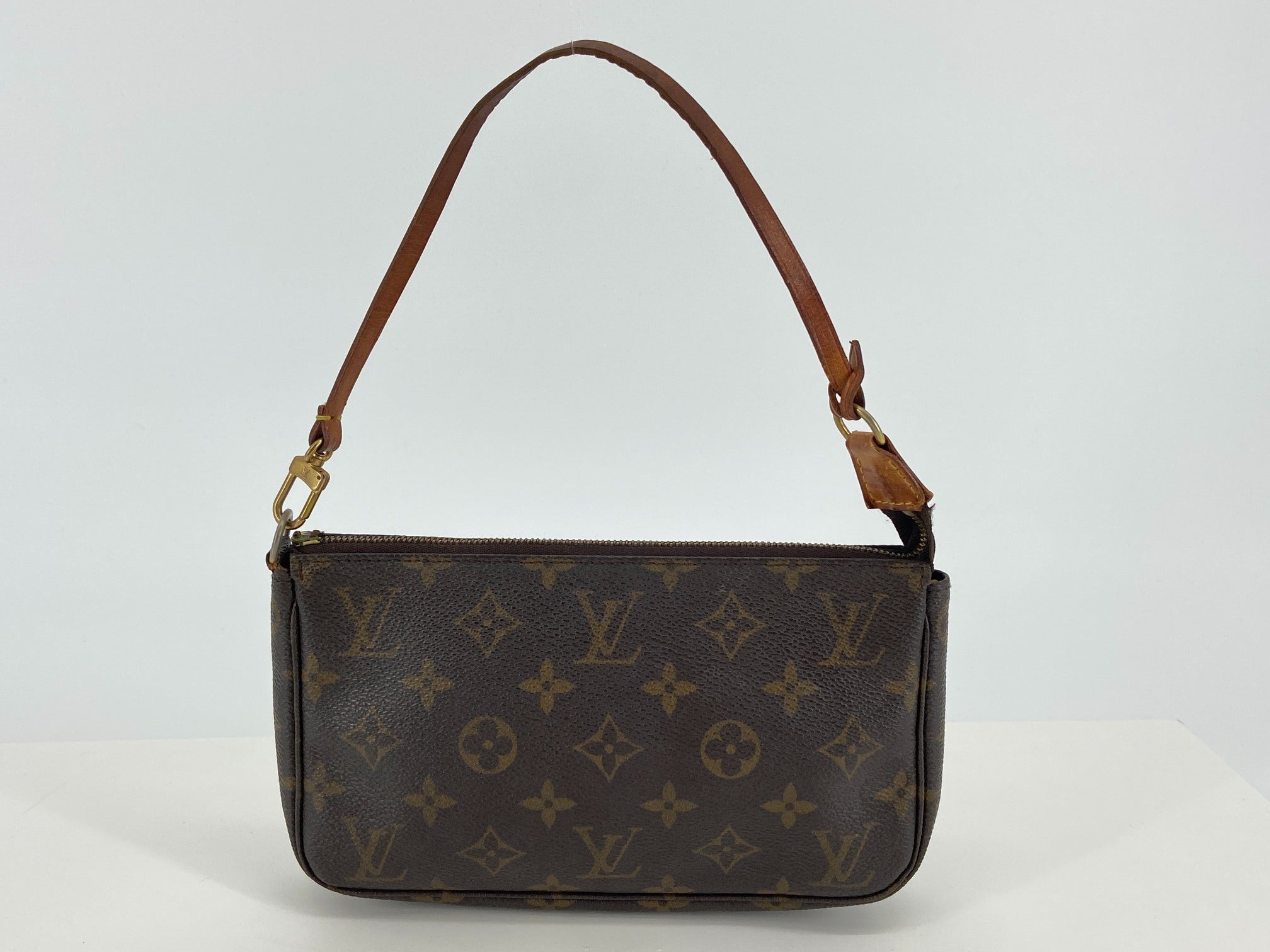Louis Vuitton Pochette Accessoires Monogram Canvas