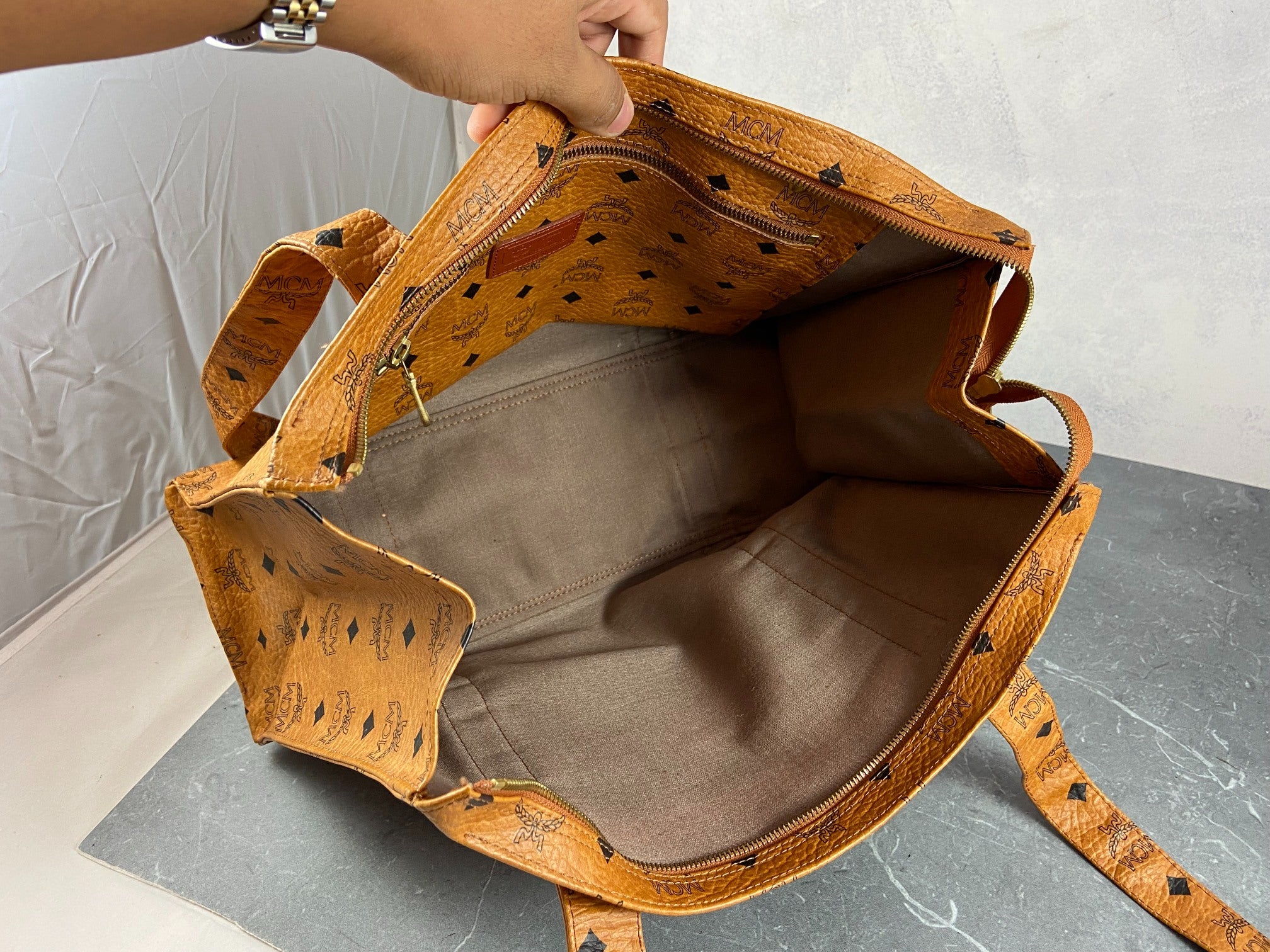 MCM Hand / Tote Bag Beige Visetos Cognac Monogram