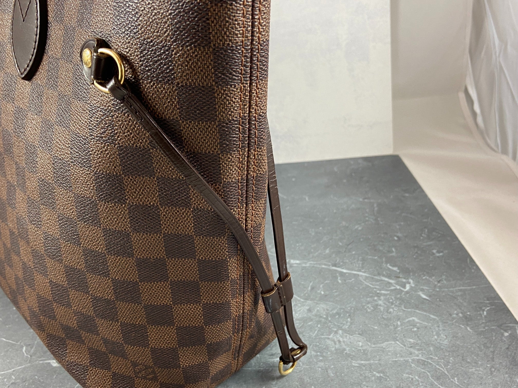Louis Vuitton Neverfull MM Damier Ebene Canvas