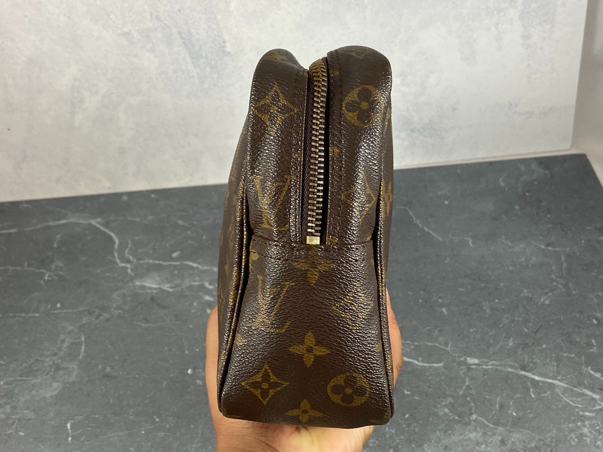 Louis Vuitton Trousse Toilette 28 Monogram Canvas