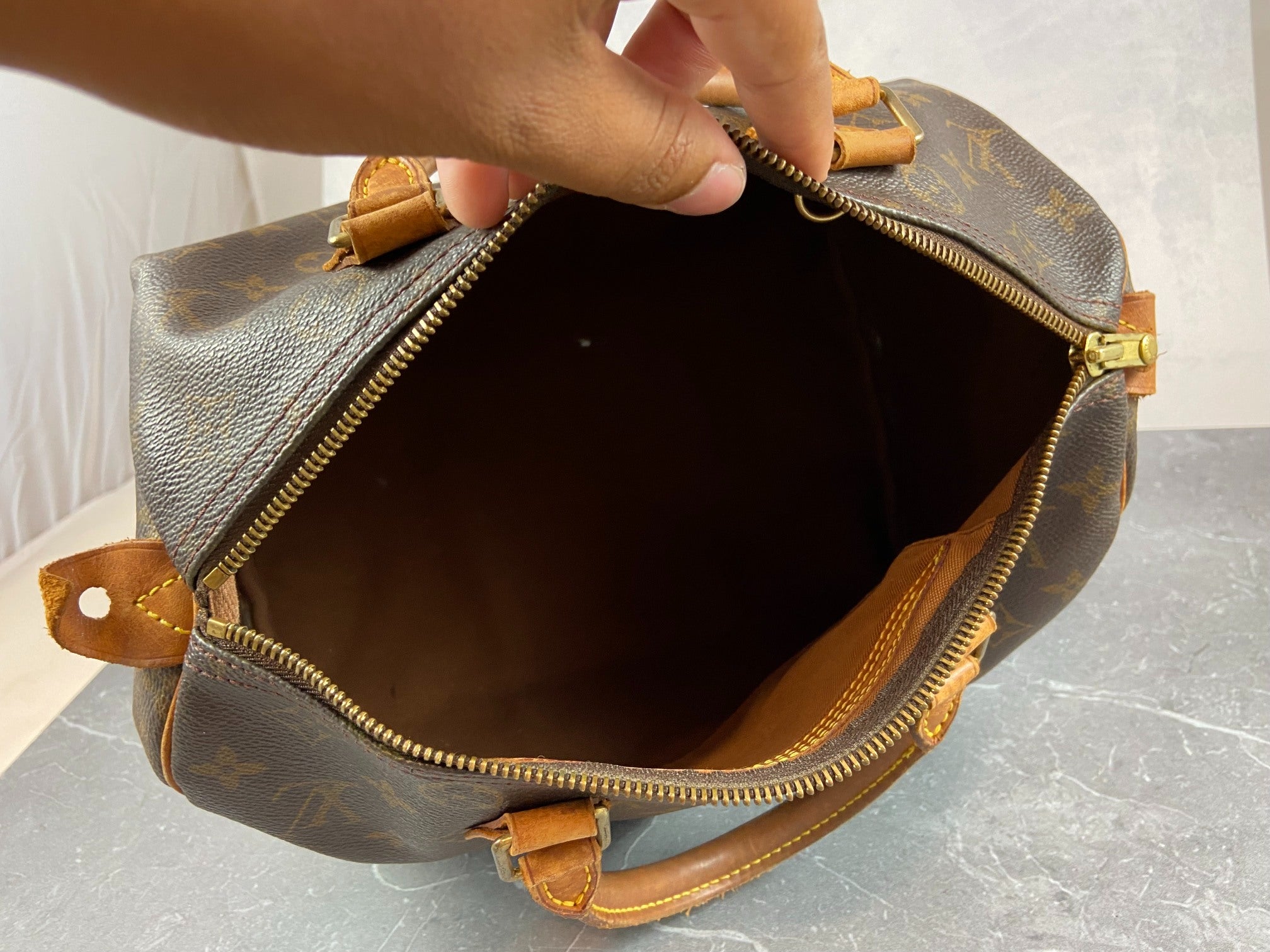 Louis Vuitton Speedy 30 Monogram Canvas