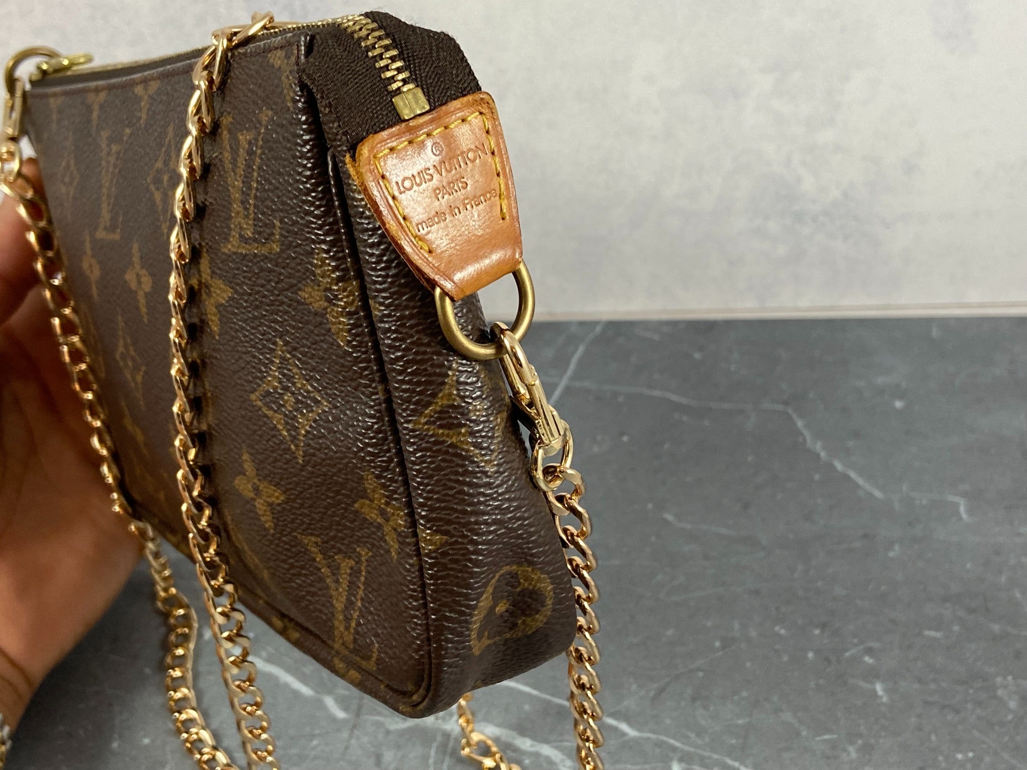 Louis Vuitton Pochette Accessoires Monogram Canvas incl. Dustbag