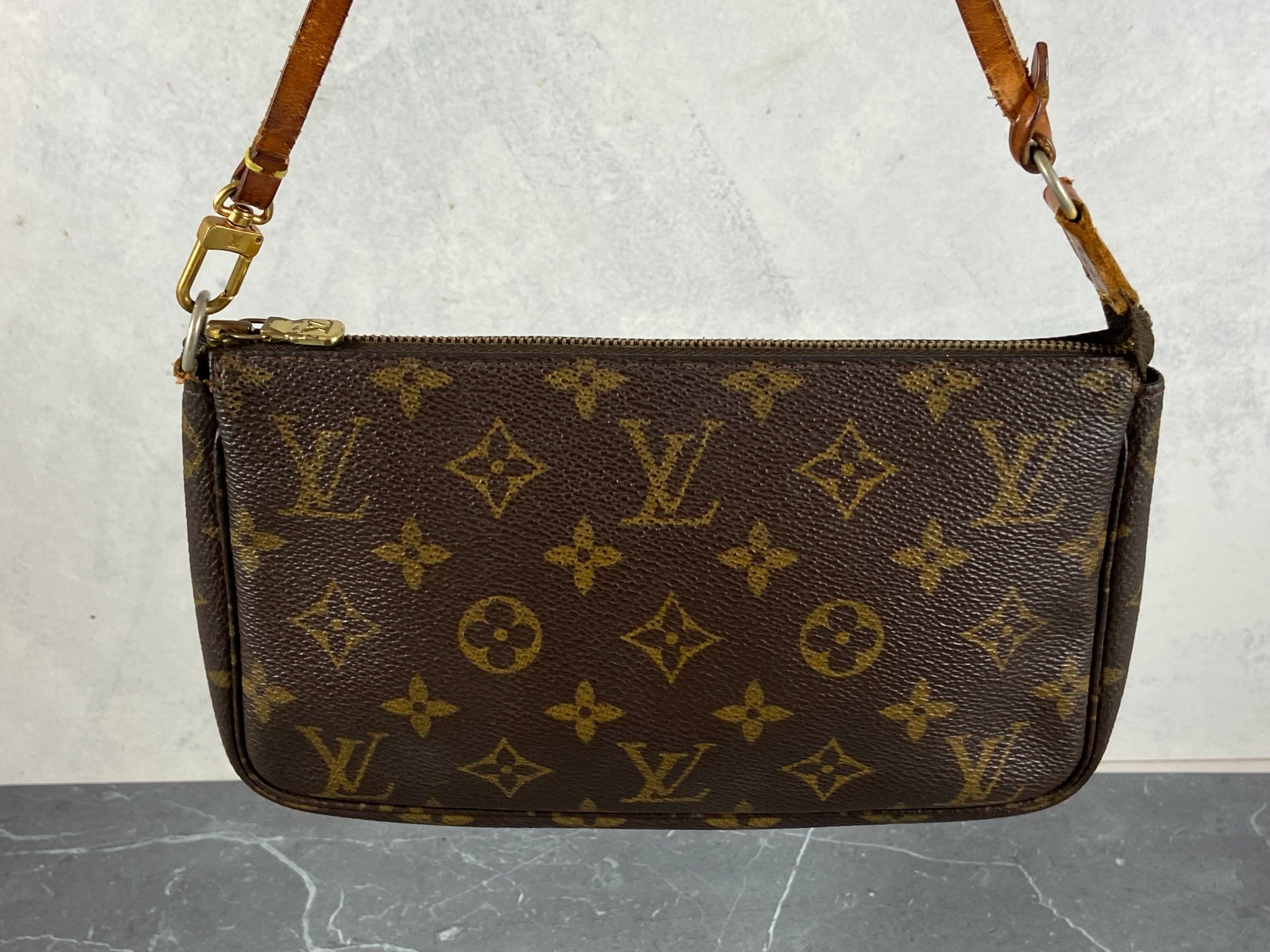 Louis Vuitton Pochette Accessoires Monogram Canvas