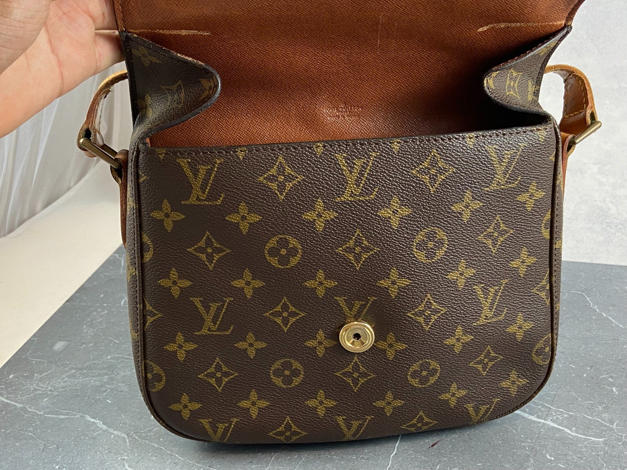 Louis Vuitton Saint Cloud GM Shoulder Bag Monogram Canvas