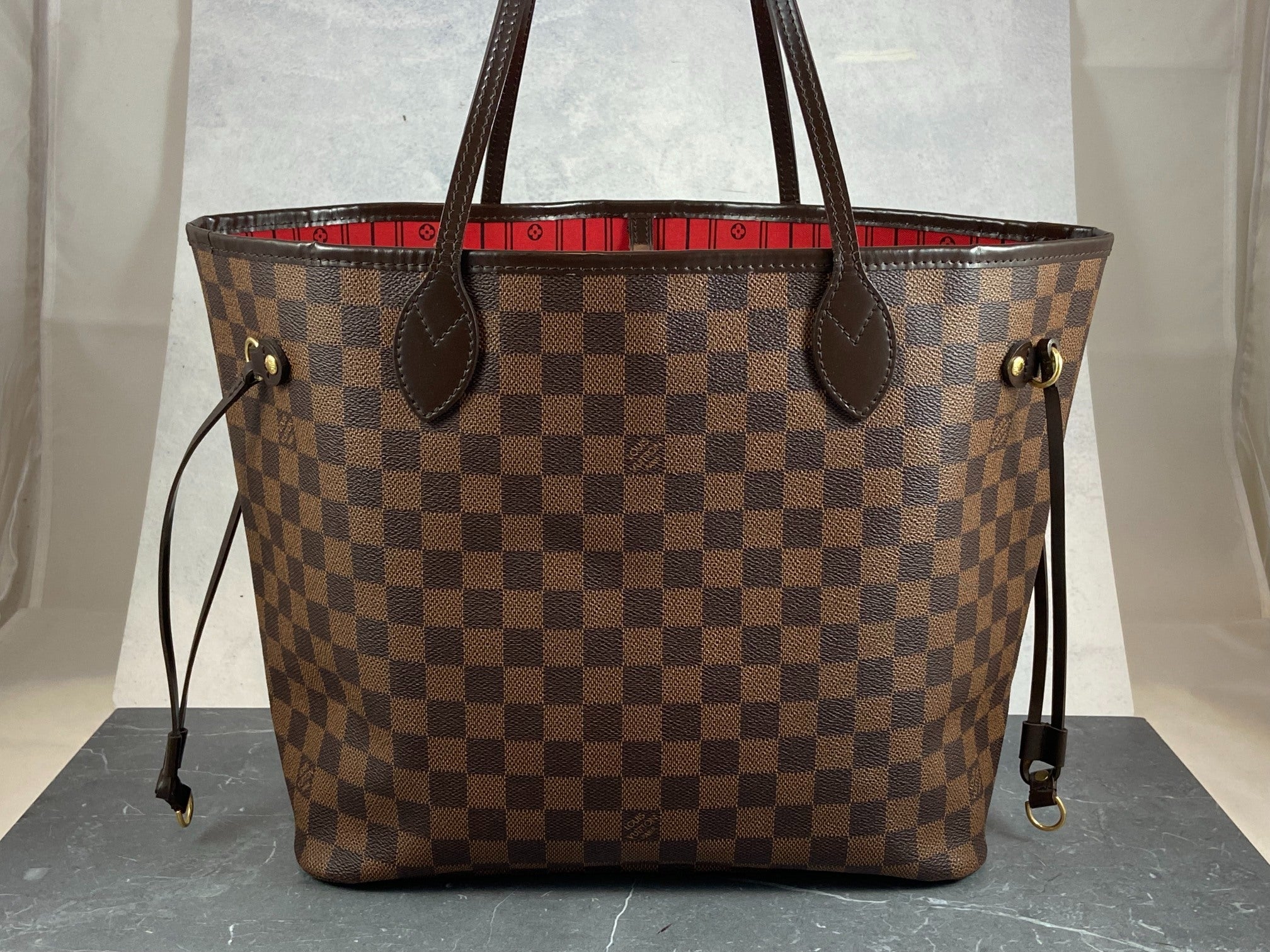 Louis Vuitton Neverfull MM Damier Ebene Canvas