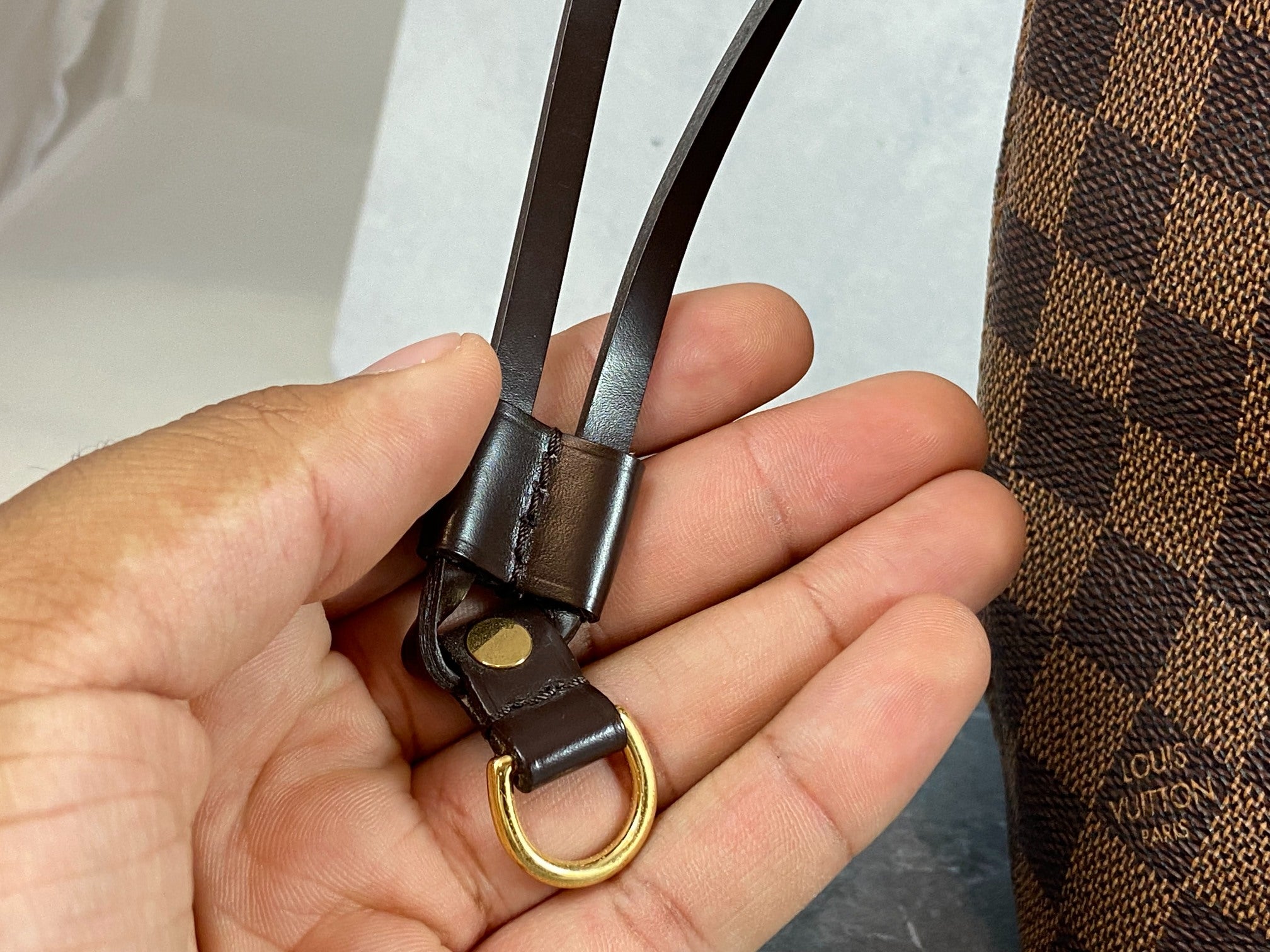 Louis Vuitton Neverfull MM Damier Ebene Canvas
