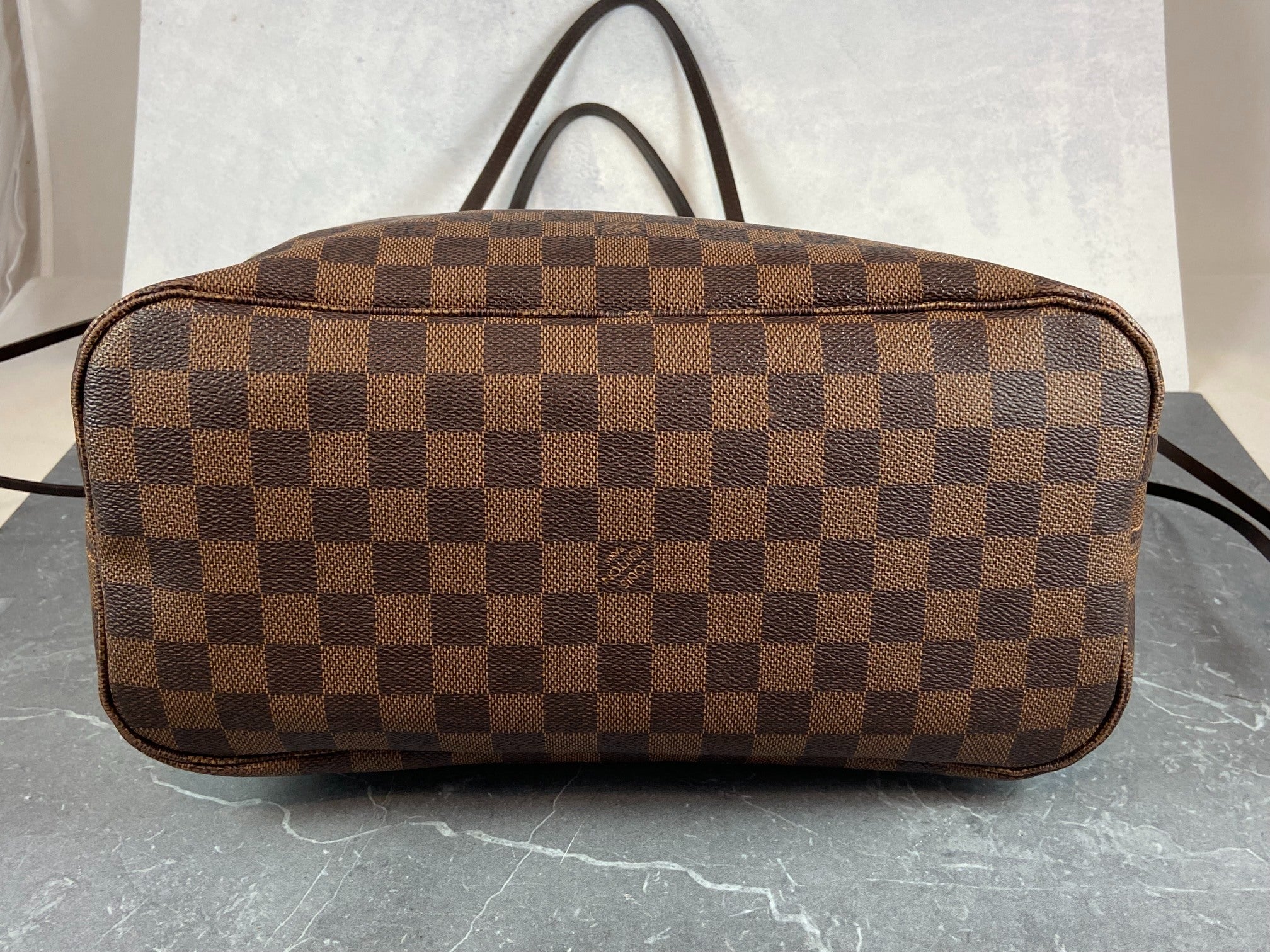 Louis Vuitton Neverfull MM Damier Ebene Canvas