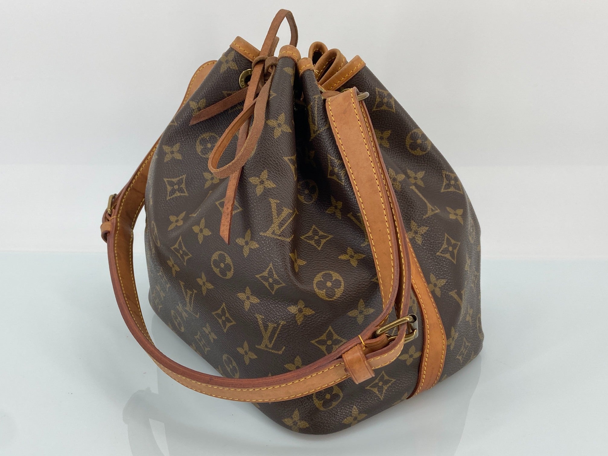 Louis Vuitton Sac Noé Petit Monogram Canvas