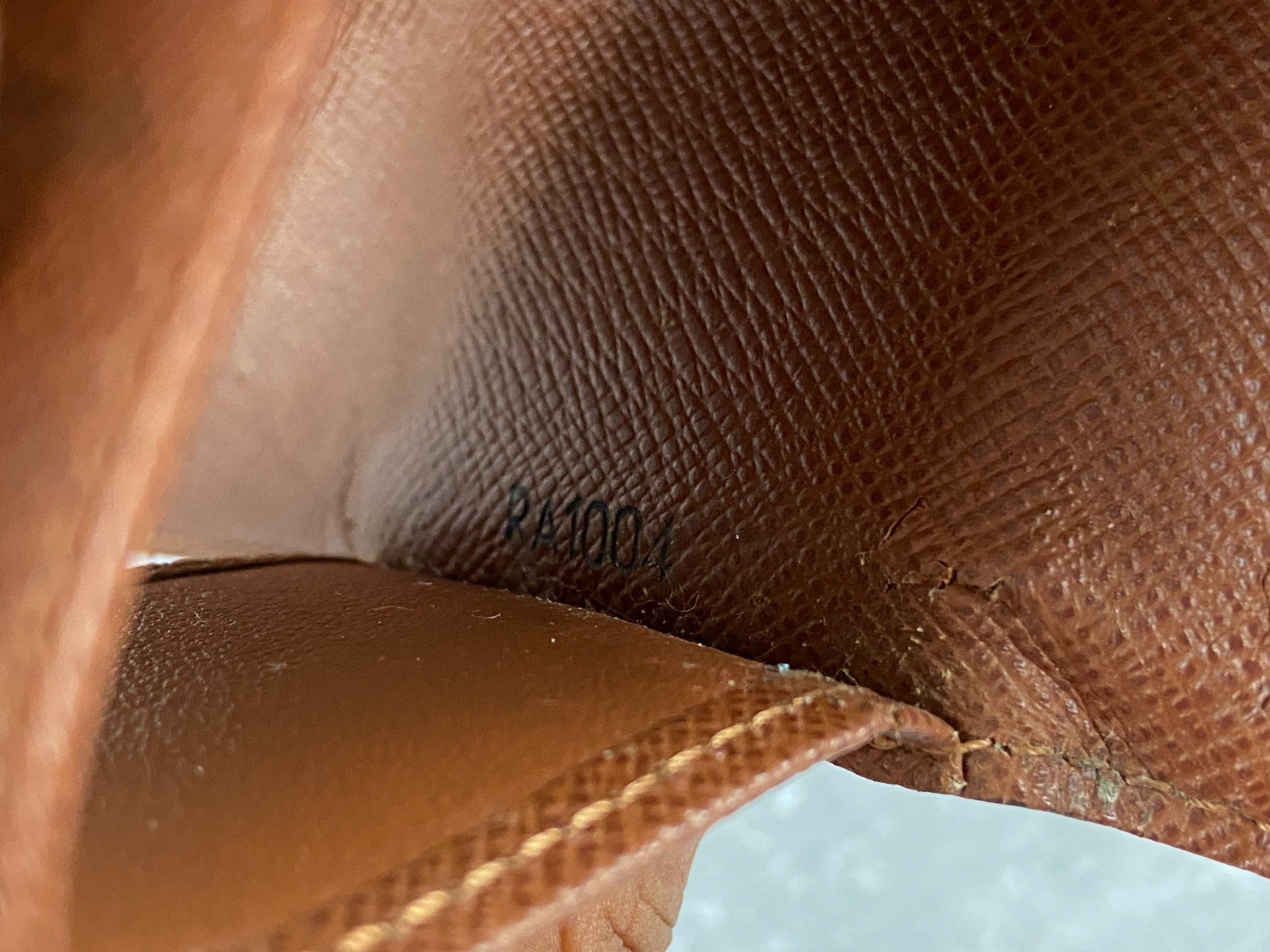 Louis Vuitton 4 Key Holder Monogram Canvas