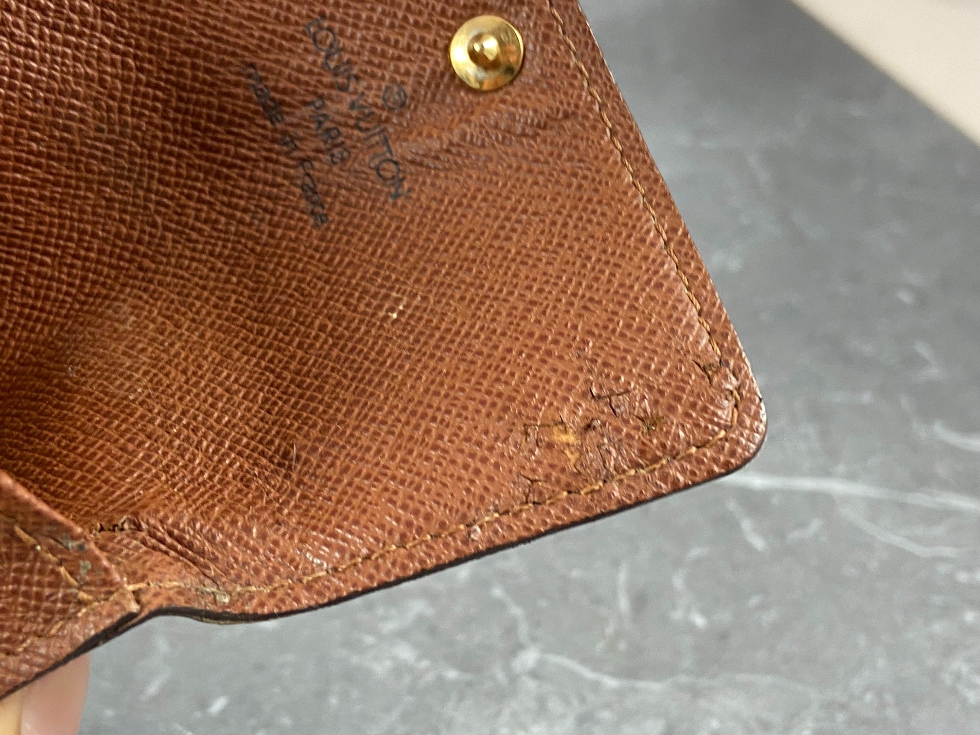 Louis Vuitton 4 Key Holder Monogram Canvas