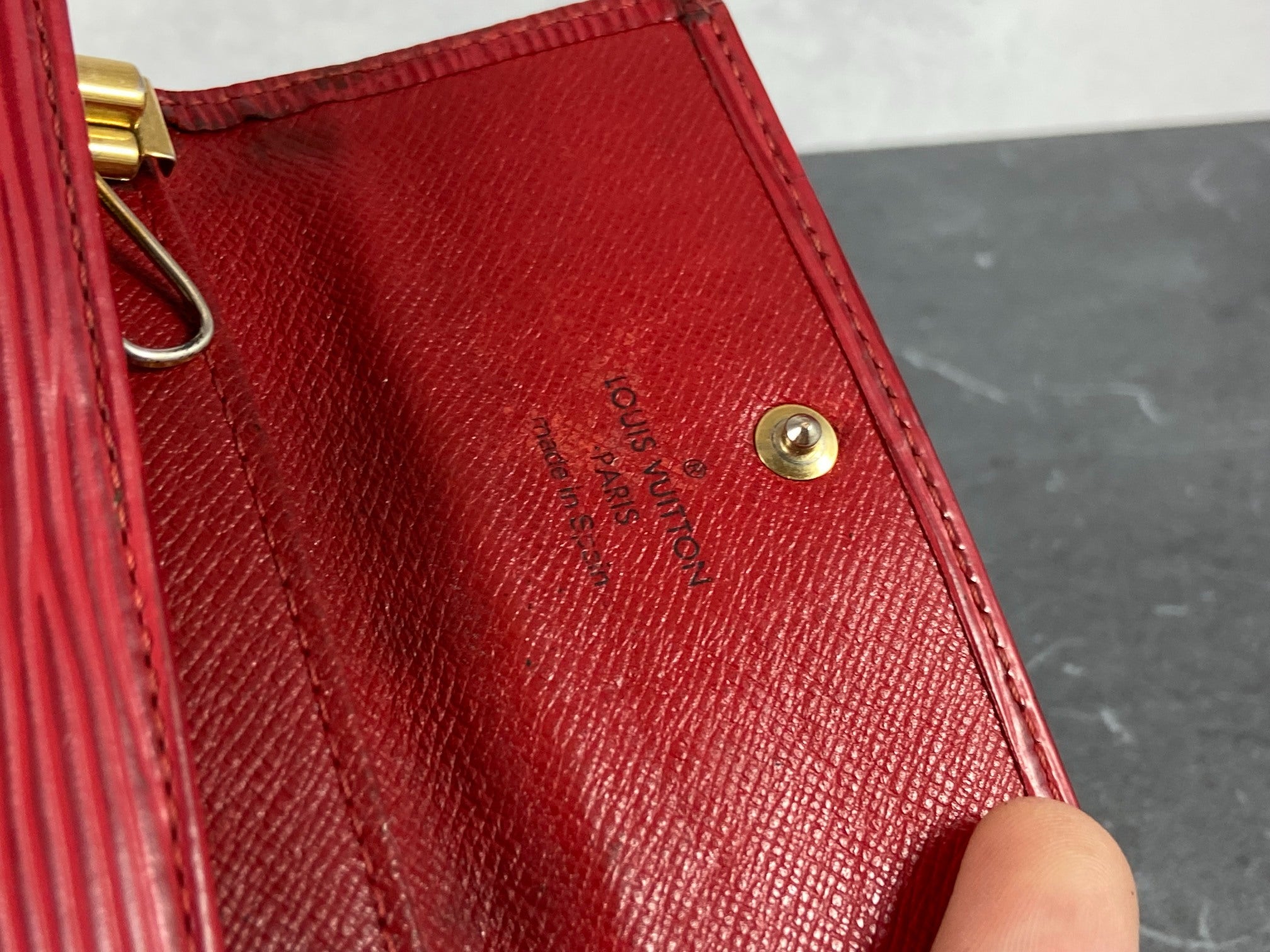 Louis Vuitton 6 Key Holder Red Epi Leather