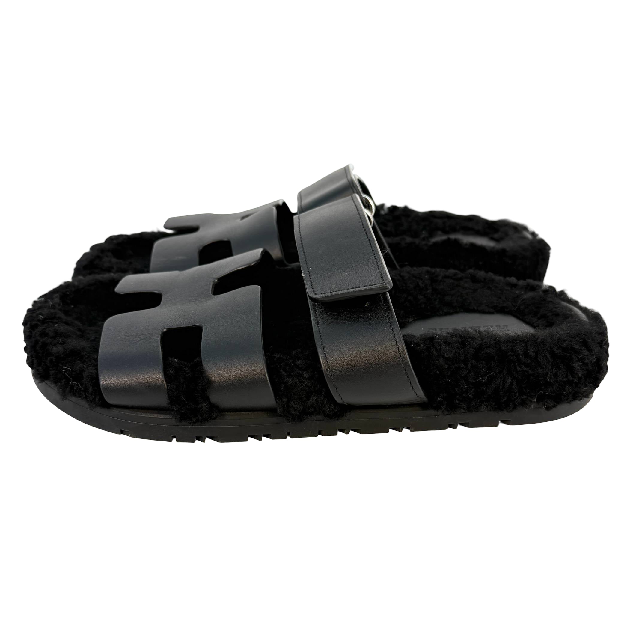 Hermès Chypre Sandale Gr. 35 Schwarz Shearling x Leder