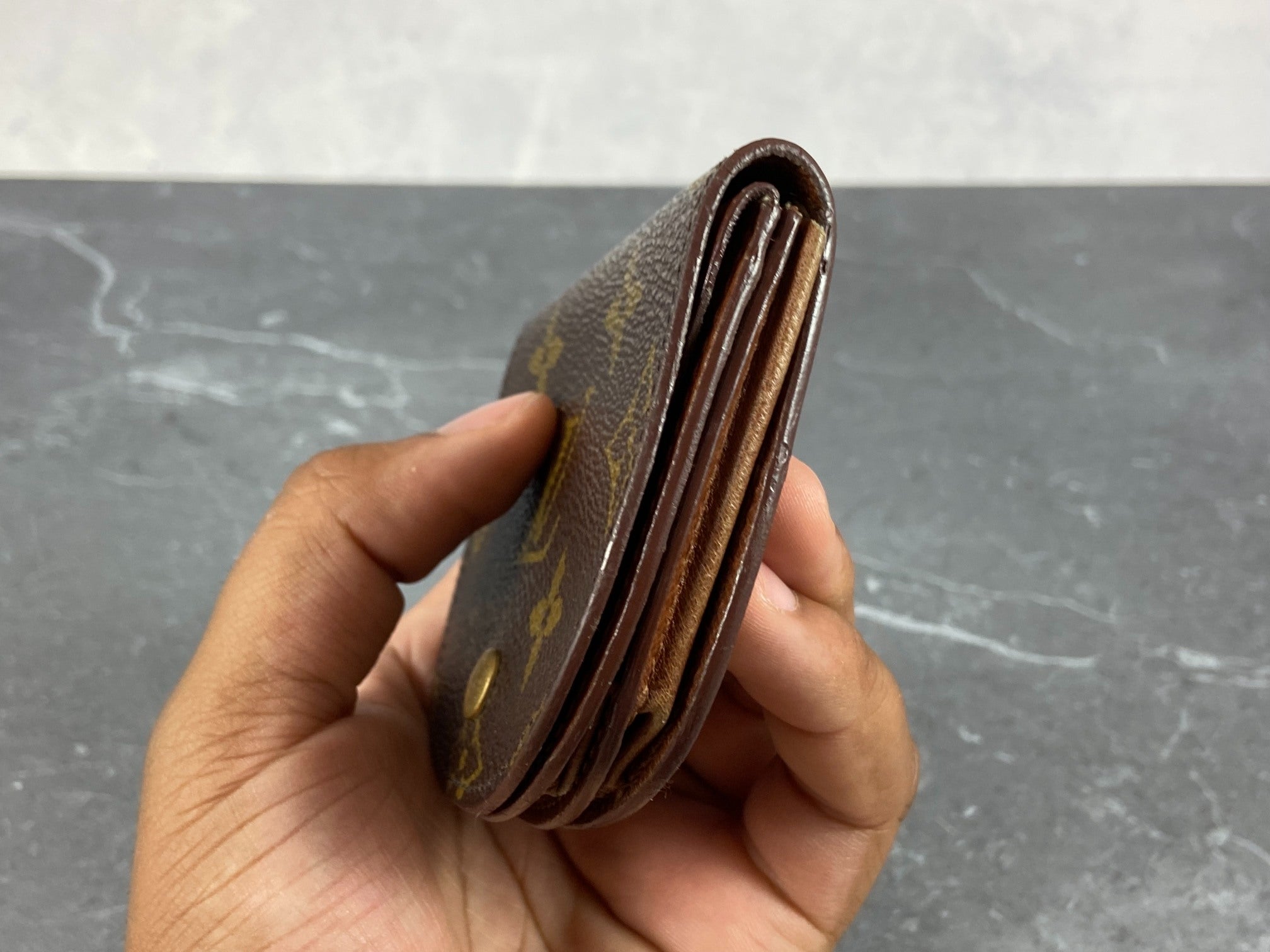 Louis Vuitton Coin Portemonnaie Gousset Monogram Canvas