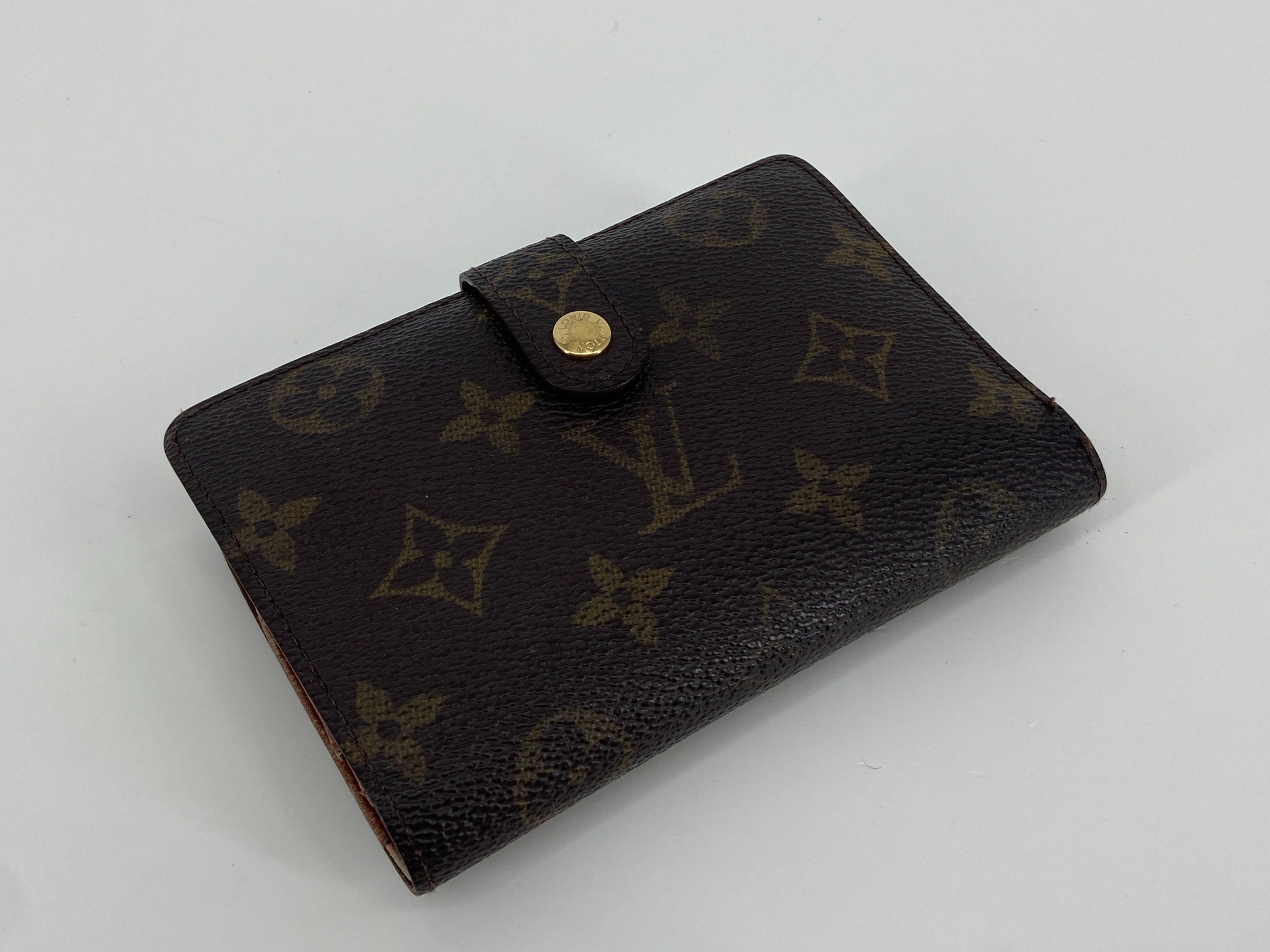 Louis Vuitton Monogram Canvas