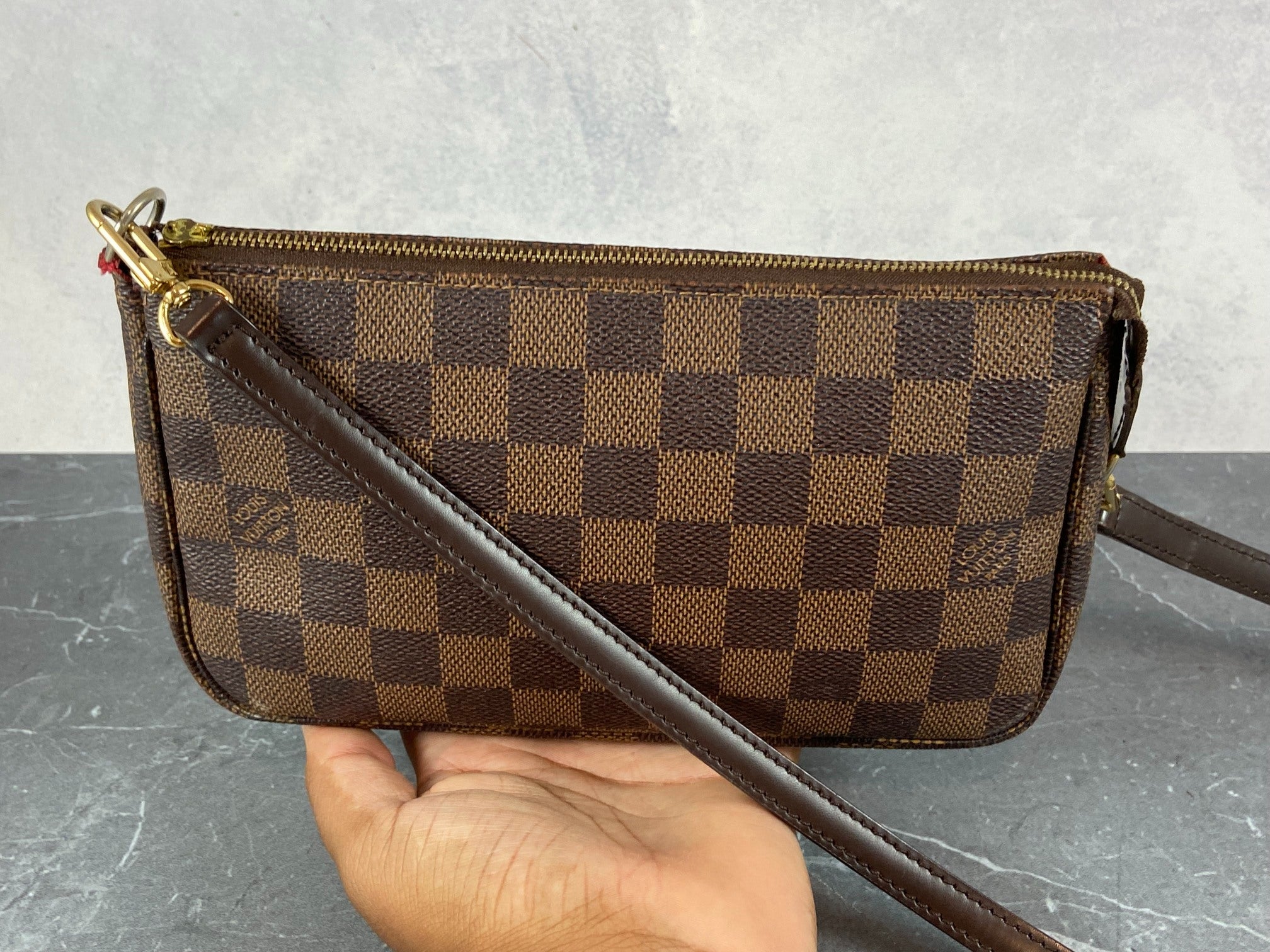 Louis Vuitton Pochette Accessoires Damier Ebene Canvas