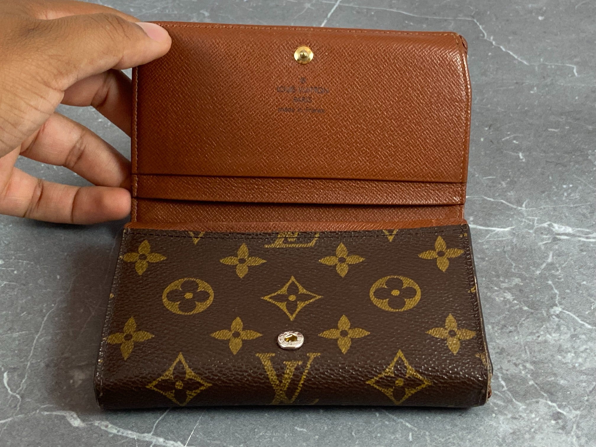 Louis Vuitton Porte-Monnaie Tresor Monogram Canvas