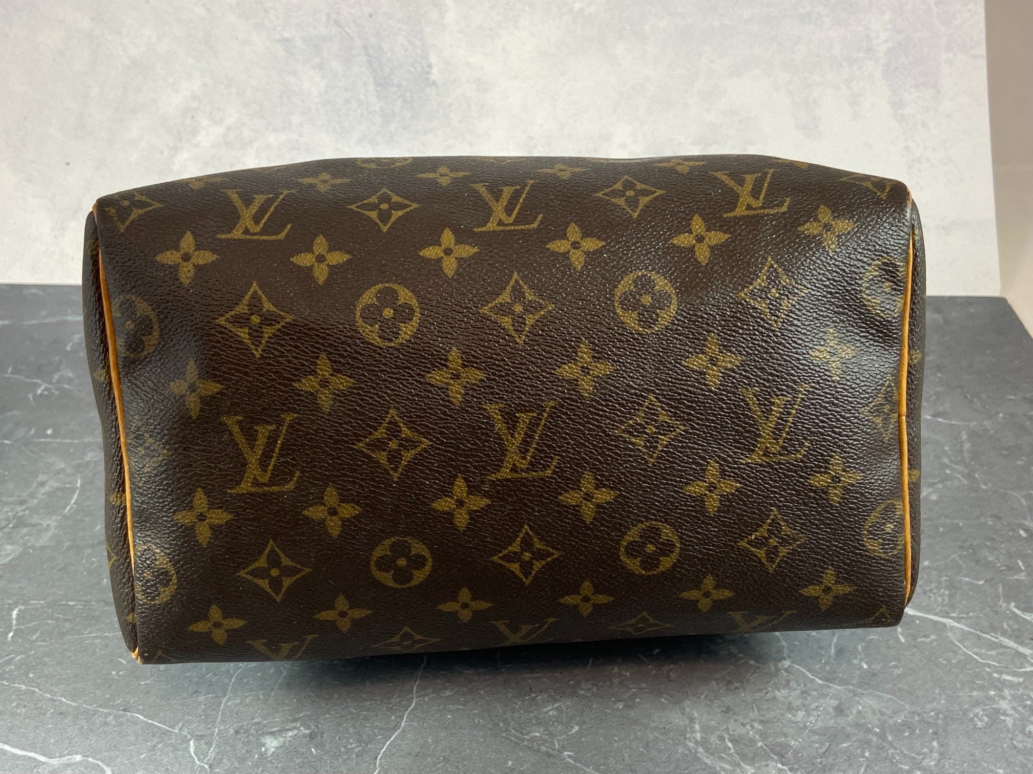 Louis Vuitton Speedy 25 Monogram Canvas
