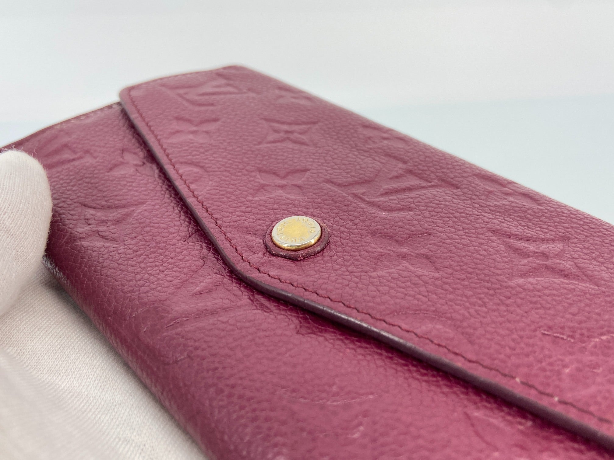 Louis Vuitton Sarah Wallet Pink Empreinte Leather incl. Box