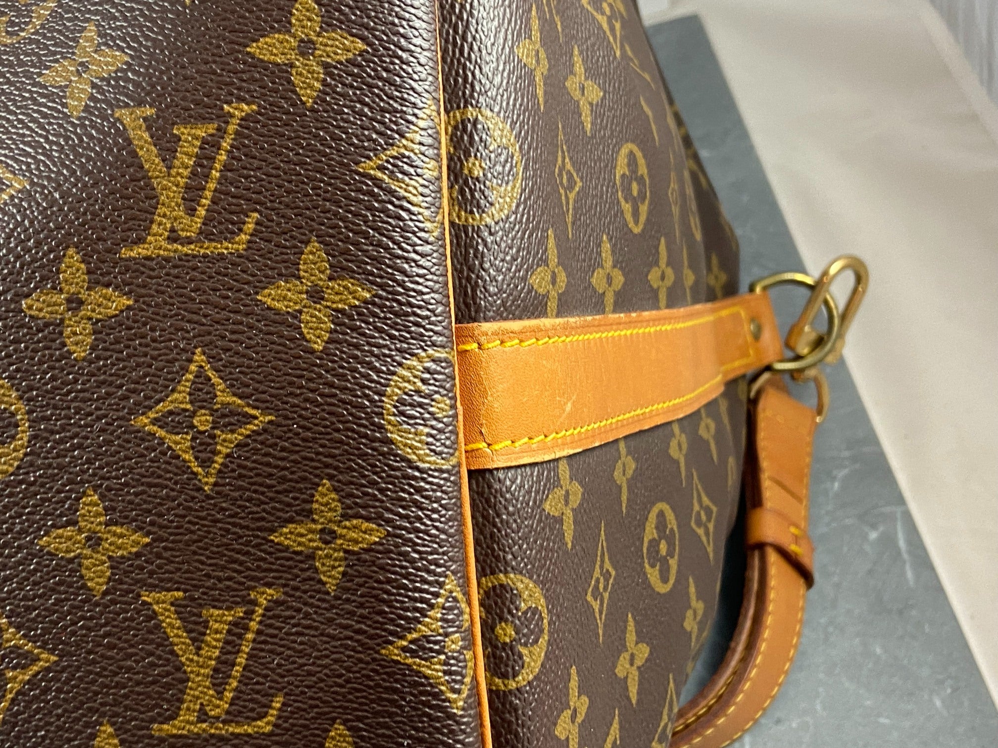 Louis Vuitton Keepall 55 Bandoulière Monogram Canvas