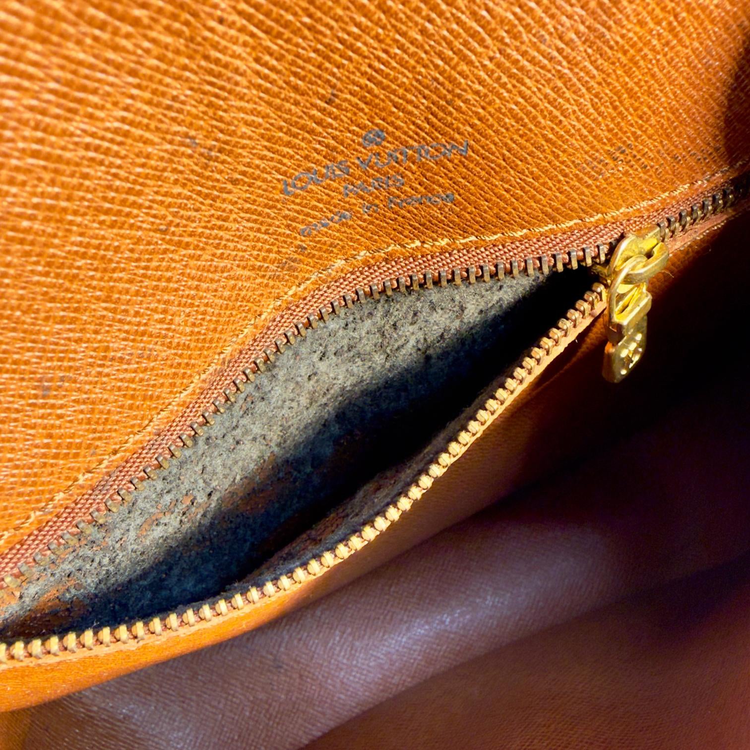 Louis Vuitton Saint Cloud MM Braun Monogram Canvas