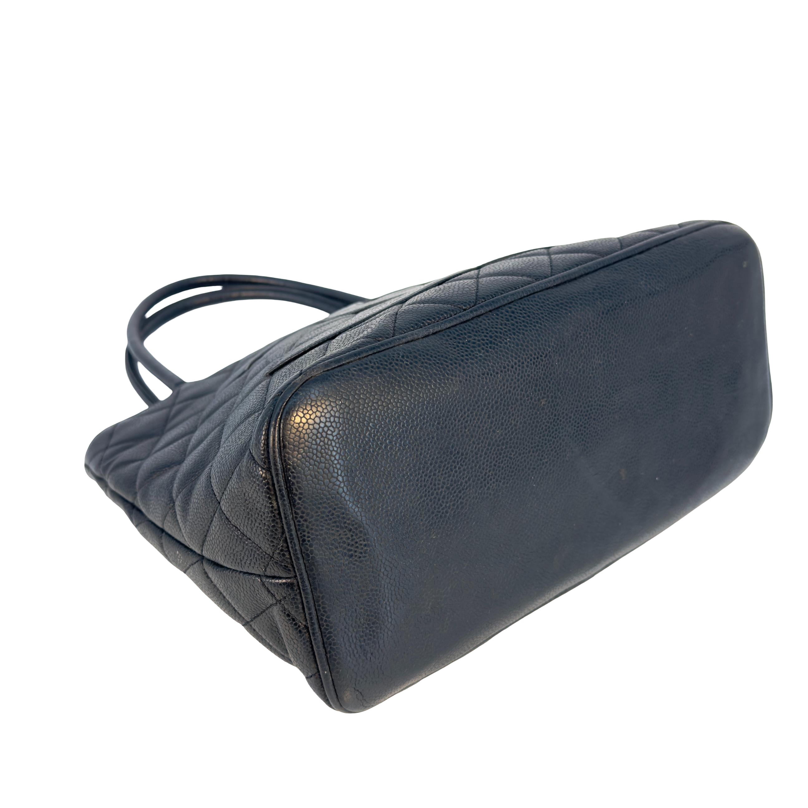 Chanel Medallion Tote Schwarz Caviar Leder