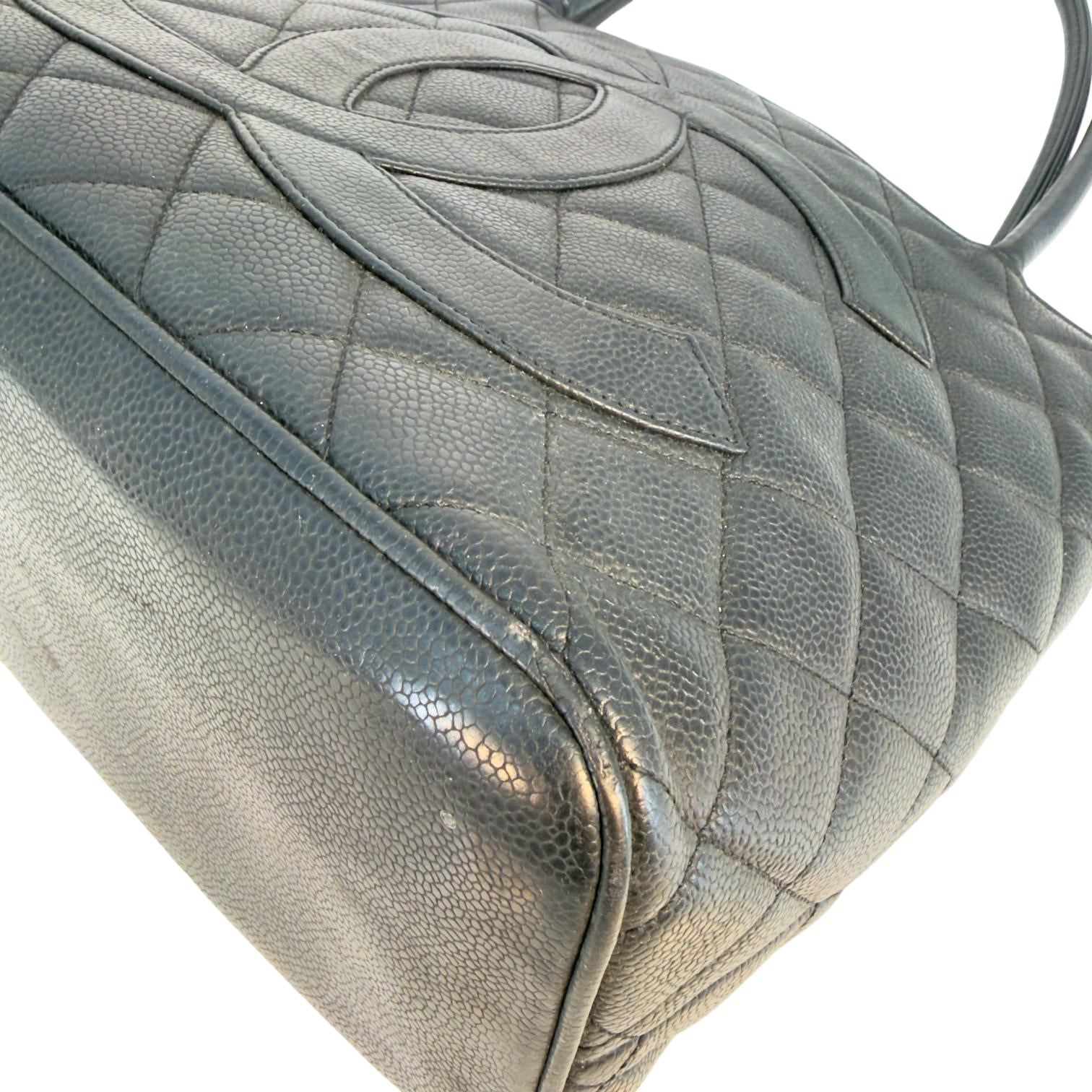 Chanel Medallion Tote Schwarz Caviar Leder