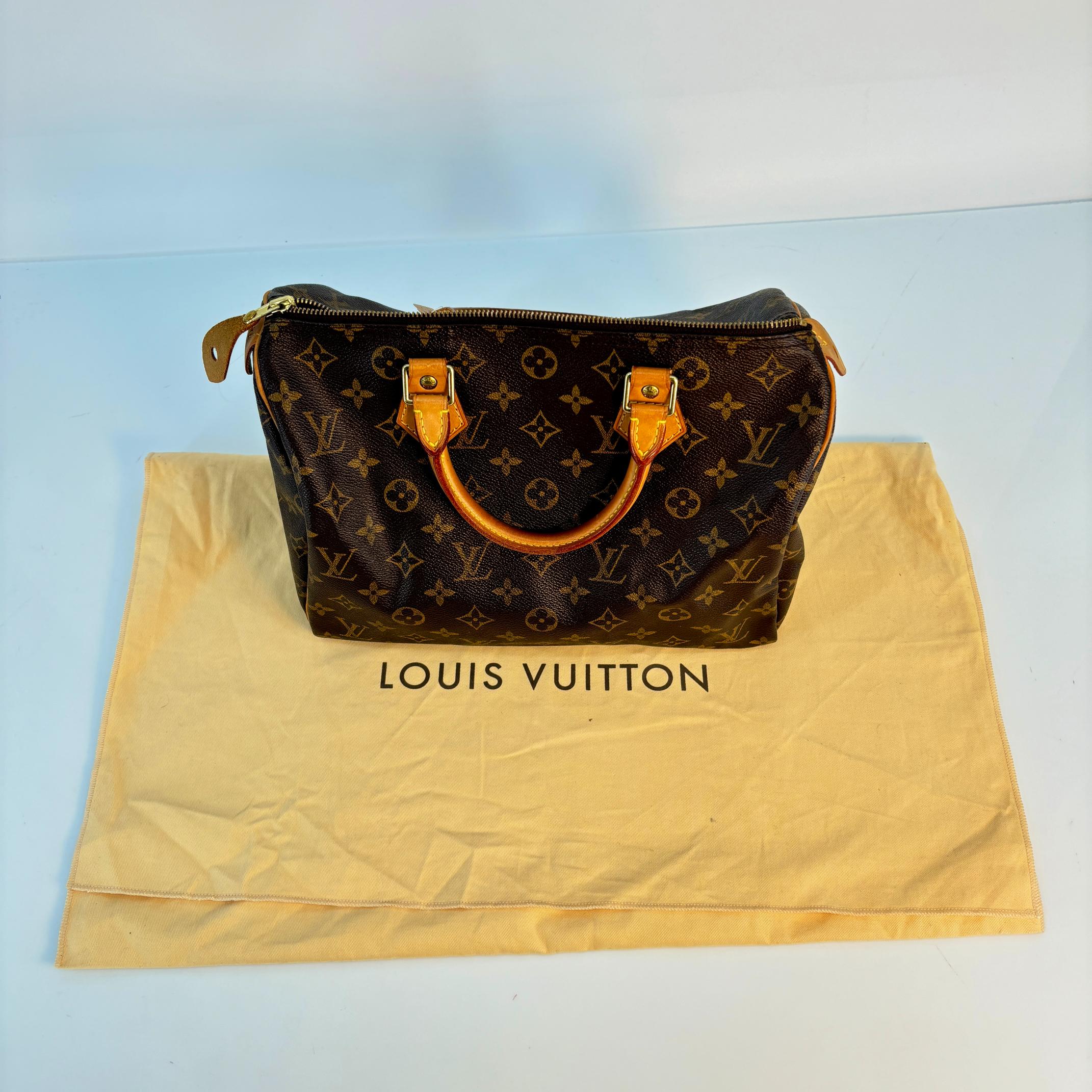 Louis Vuitton Speedy 30 Monogram Canvas