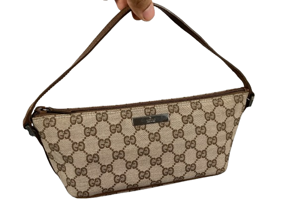 Gucci Banana Boat Accessory Pouch Beige GG Monogram heatstation