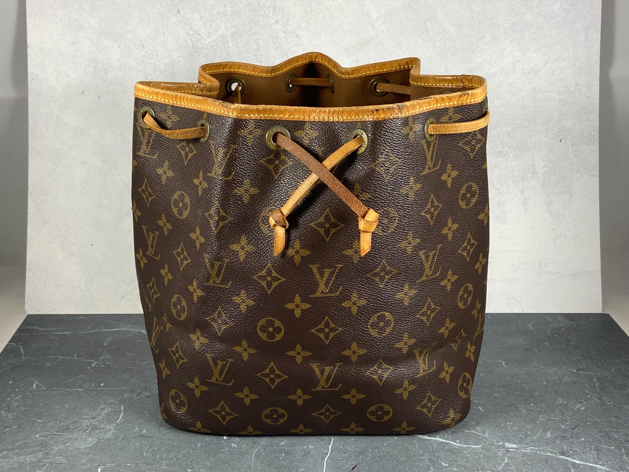 Louis Vuitton Sac Noé Petit Monogram Canvas