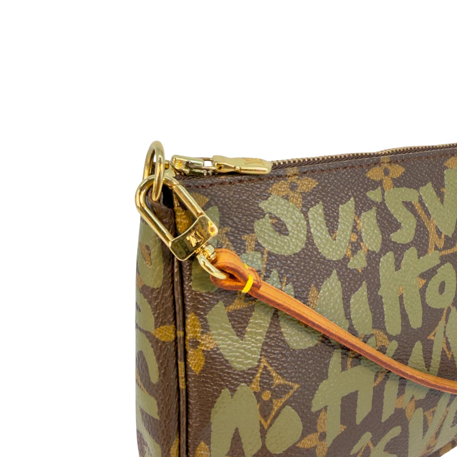 Louis Vuitton Pochette Accessoires Graffiti Grün x Braun Monogram Canvas