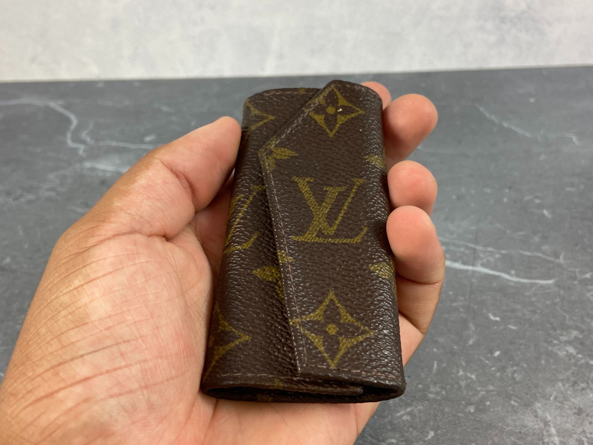 Louis Vuitton 4 Key Holder Monogram Canvas