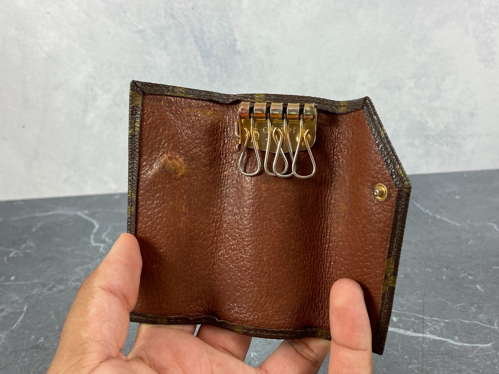 Louis Vuitton 4 Key Holder Monogram Canvas