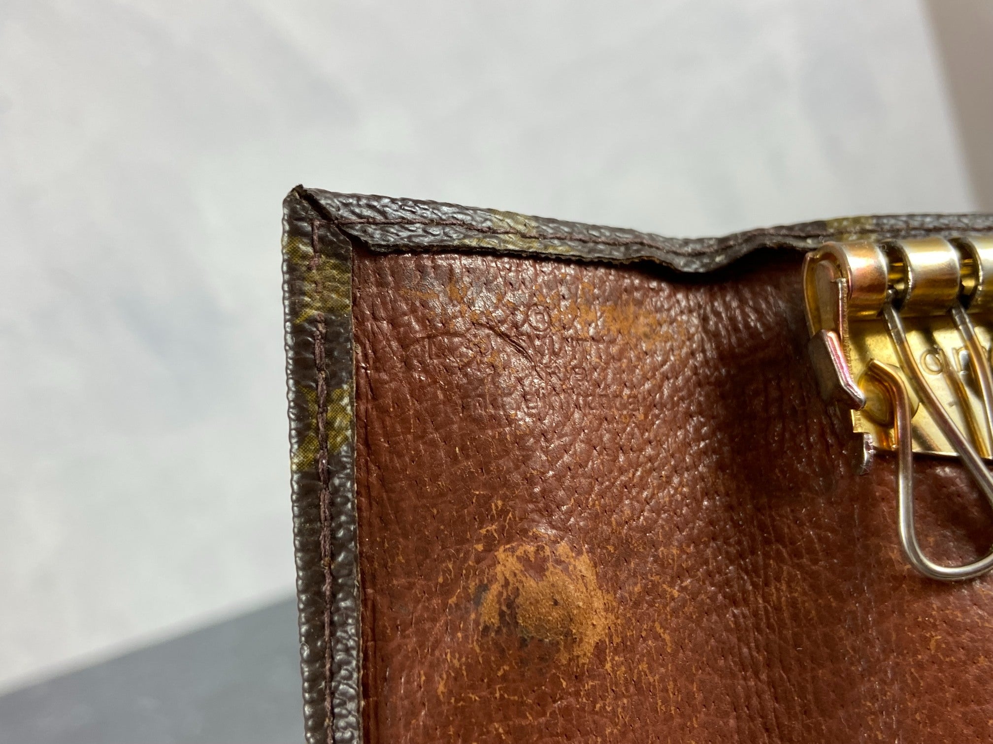 Louis Vuitton 4 Key Holder Monogram Canvas