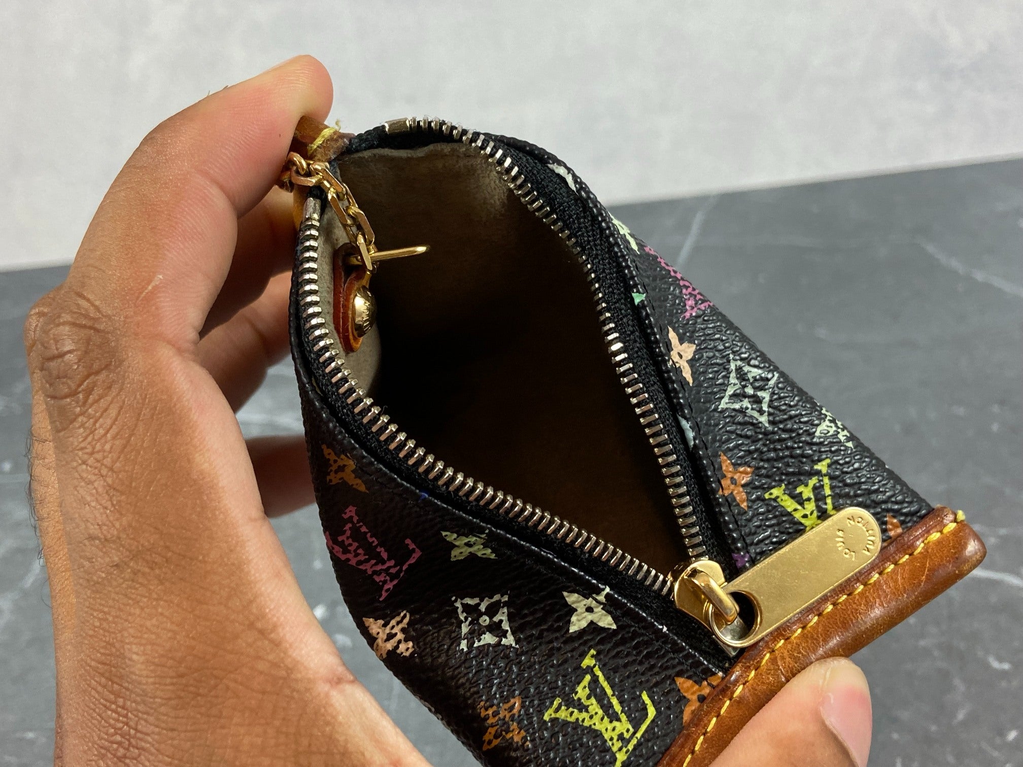 Louis Vuitton Berlingo Pochette Cles Key Pouch Murakami Multicolor Black