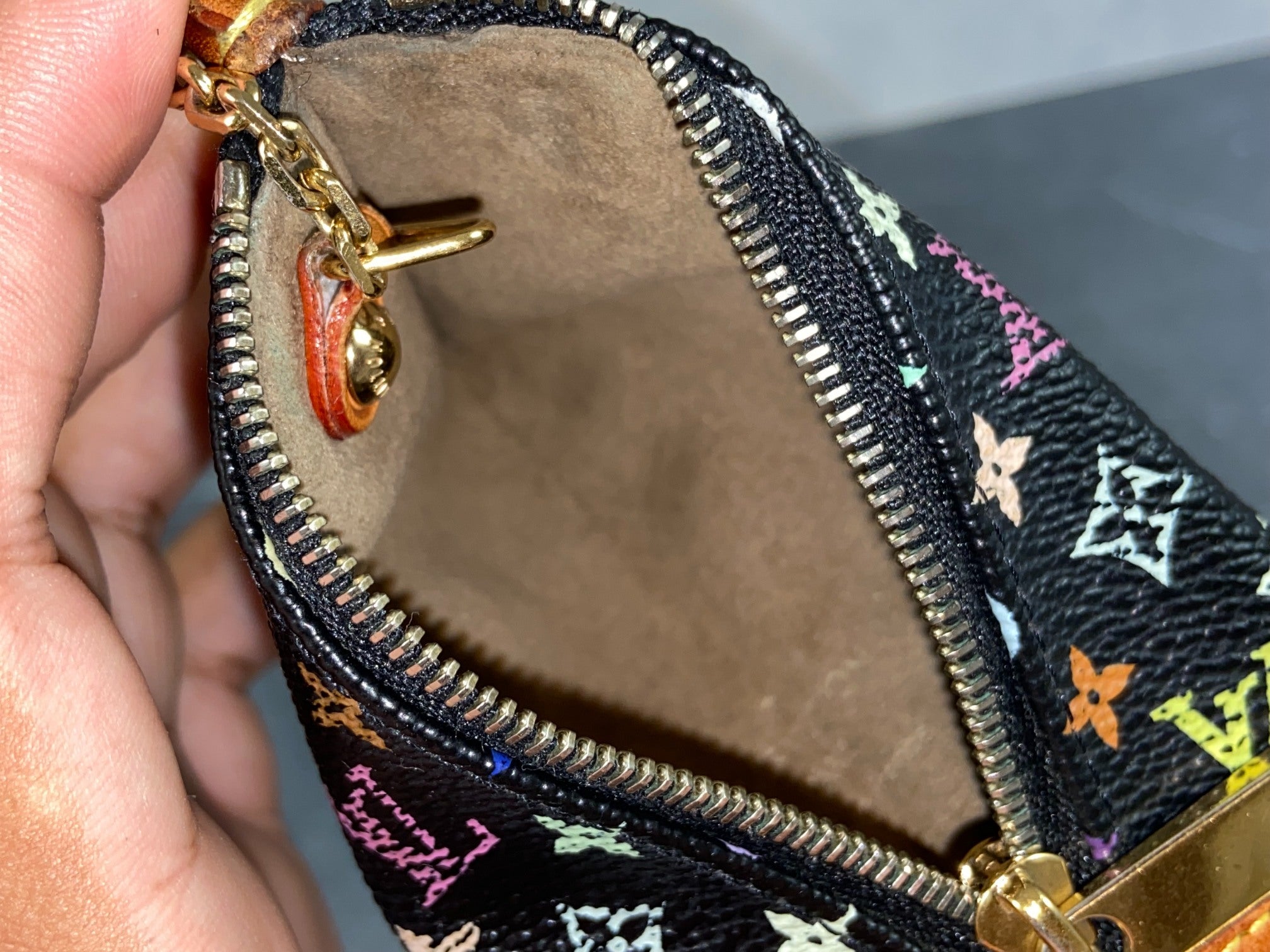 Louis Vuitton Berlingo Pochette Cles Key Pouch Murakami Multicolor Black