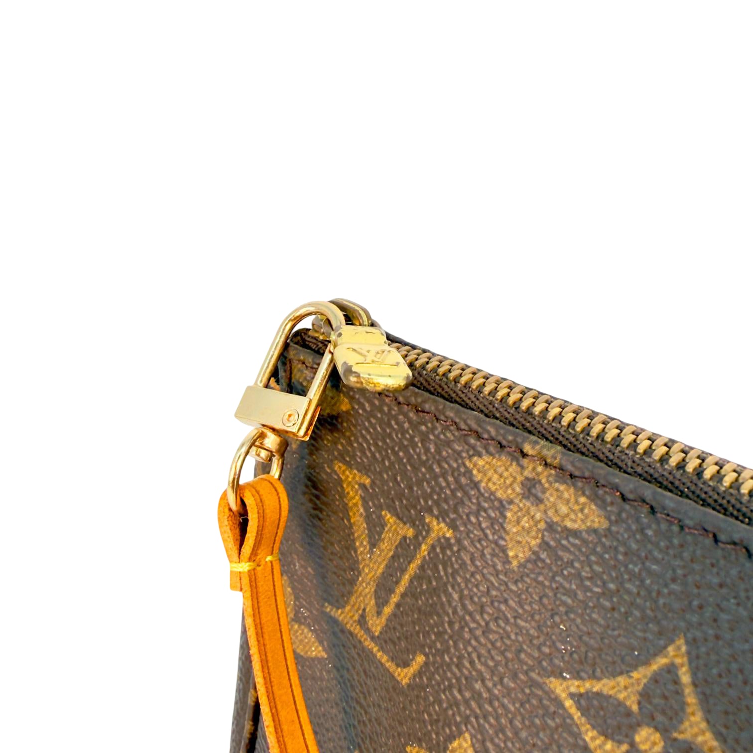 Louis Vuitton Pochette Accessoires Braun Monogram Canvas