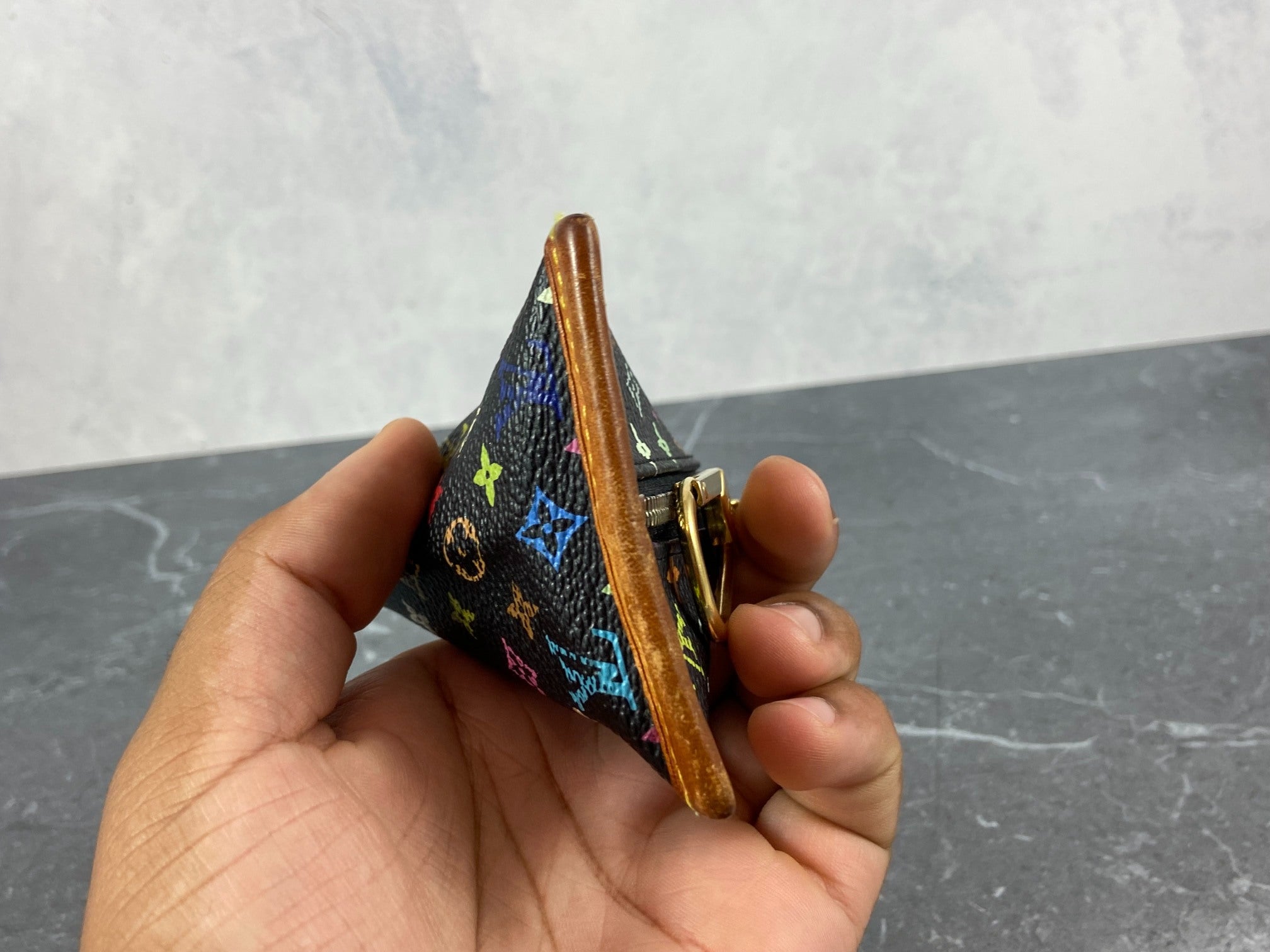 Louis Vuitton Berlingo Pochette Cles Key Pouch Murakami Multicolor Black