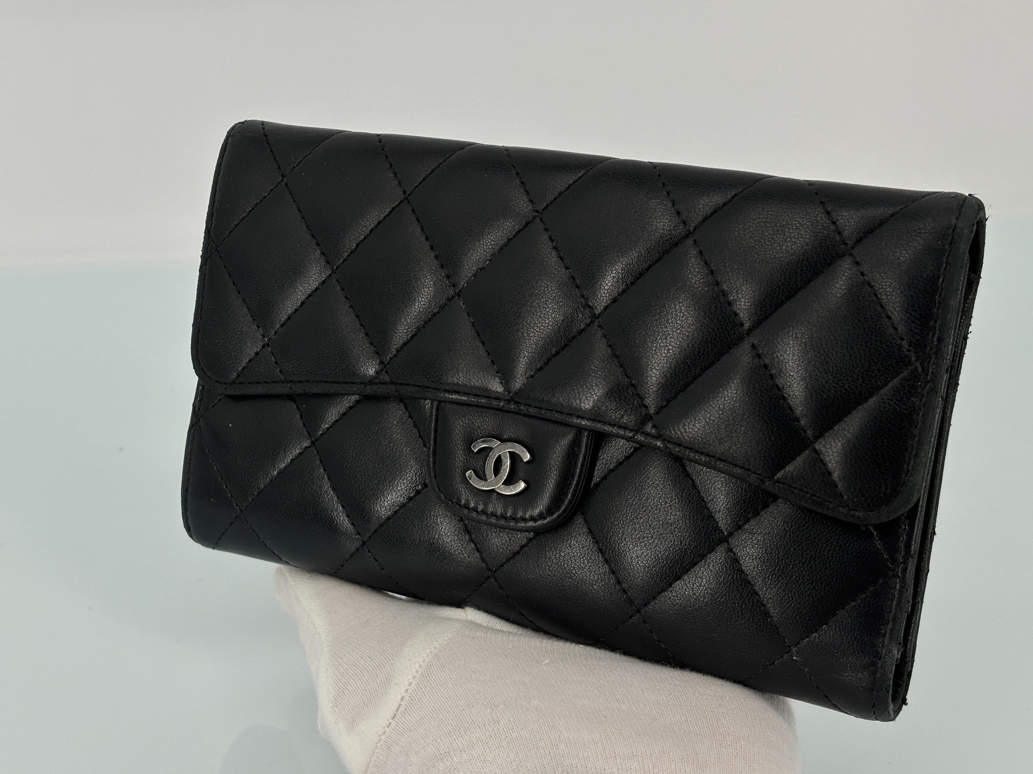 Chanel Timeless / Classic Matelasse Flap Wallet Black Leather