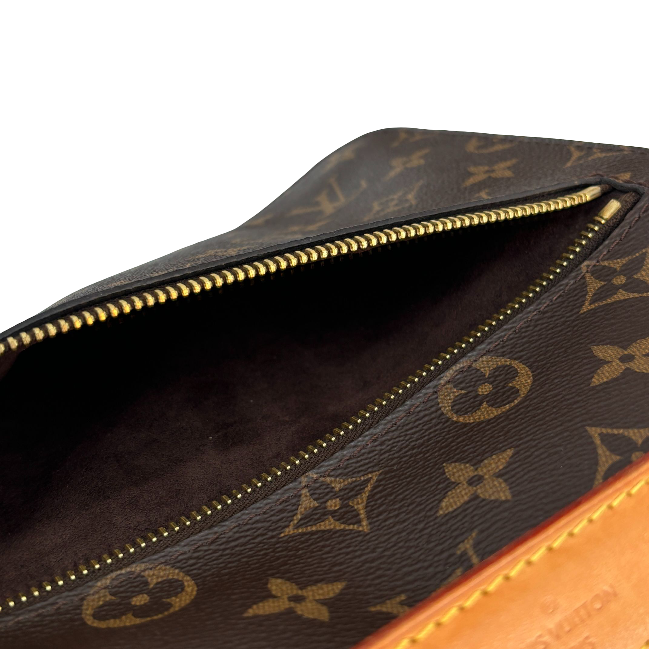 Louis Vuitton Pochette Métis Monogram Canvas