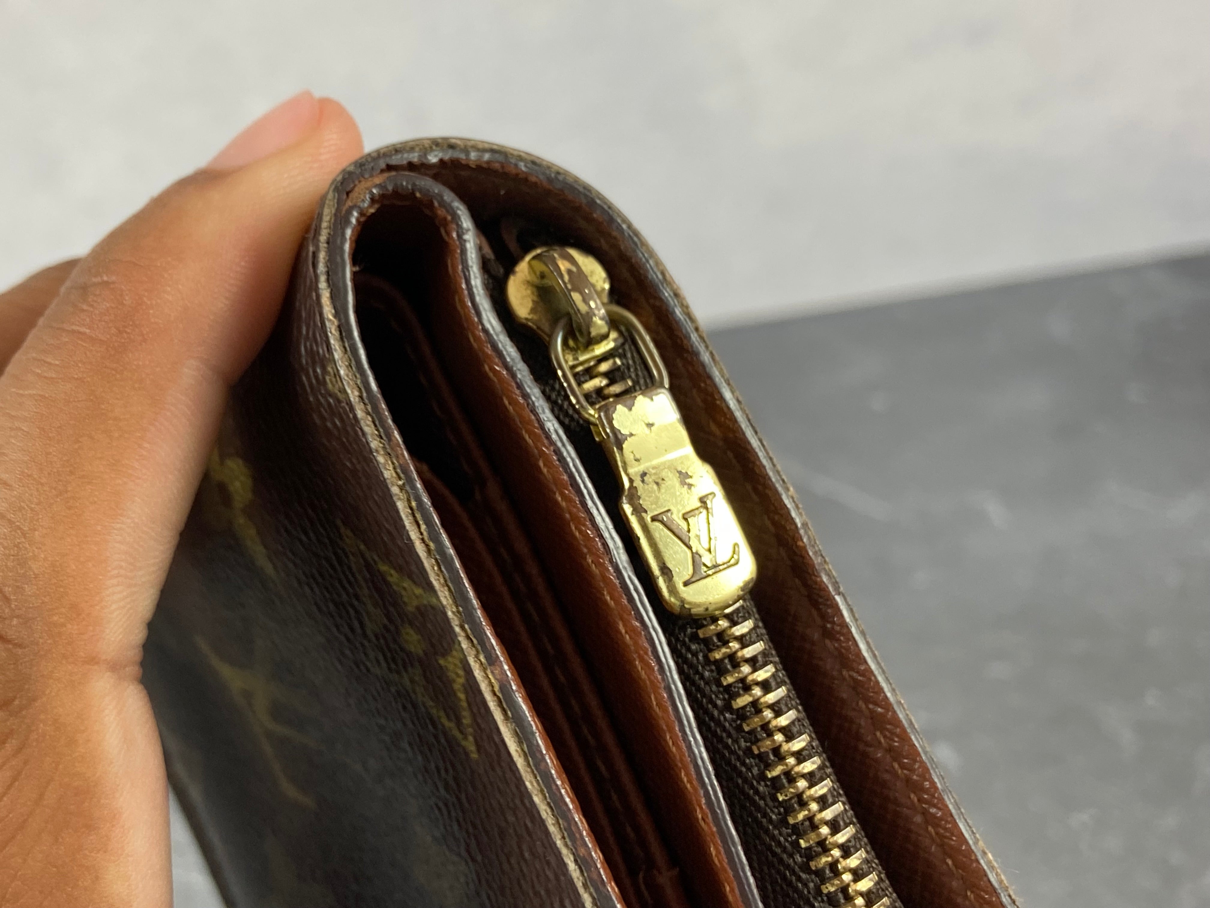 Louis Vuitton Monogram Canvas Zip Around Wallet