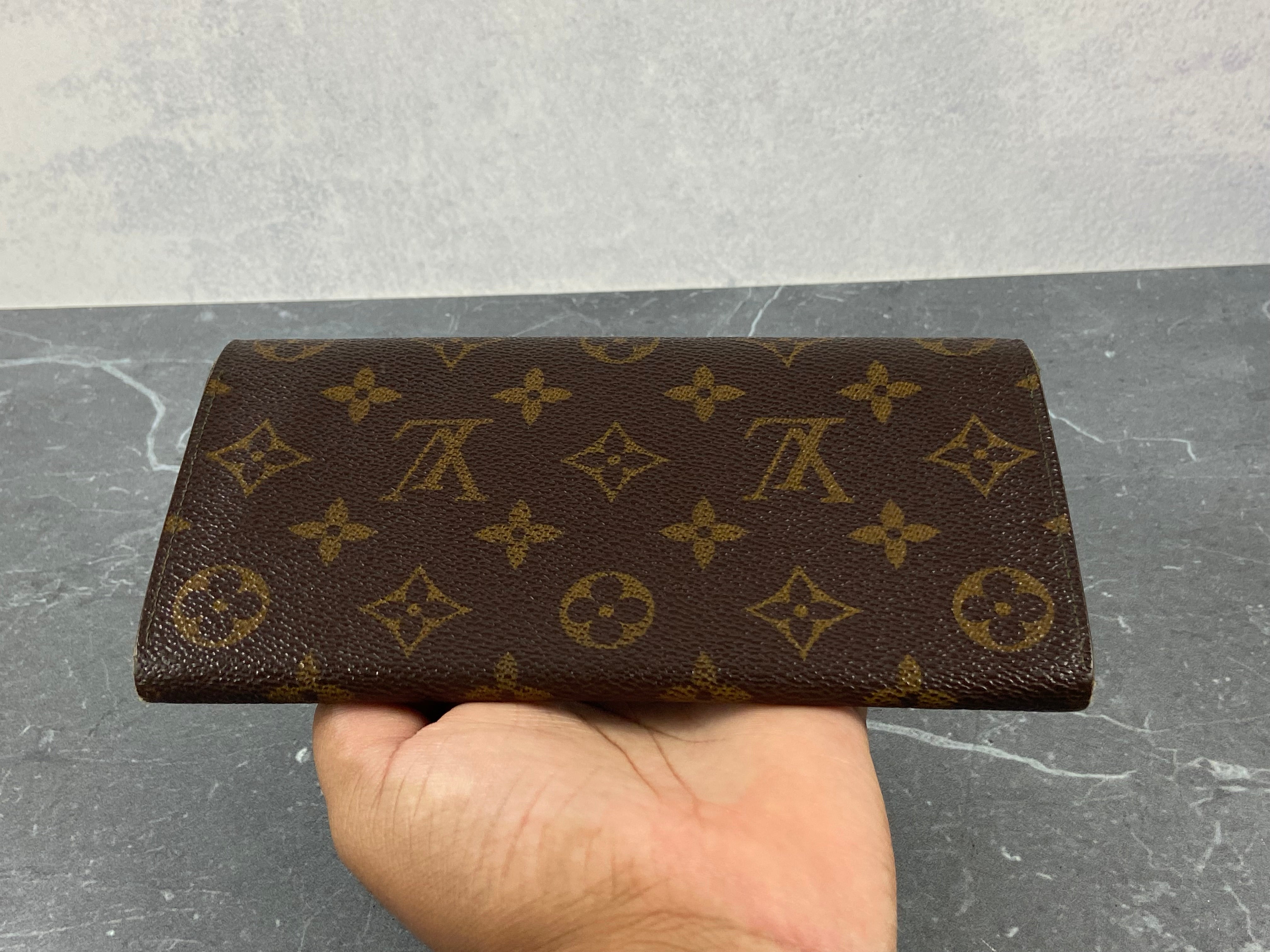 Louis Vuitton Sarah Wallet Monogram Canvas