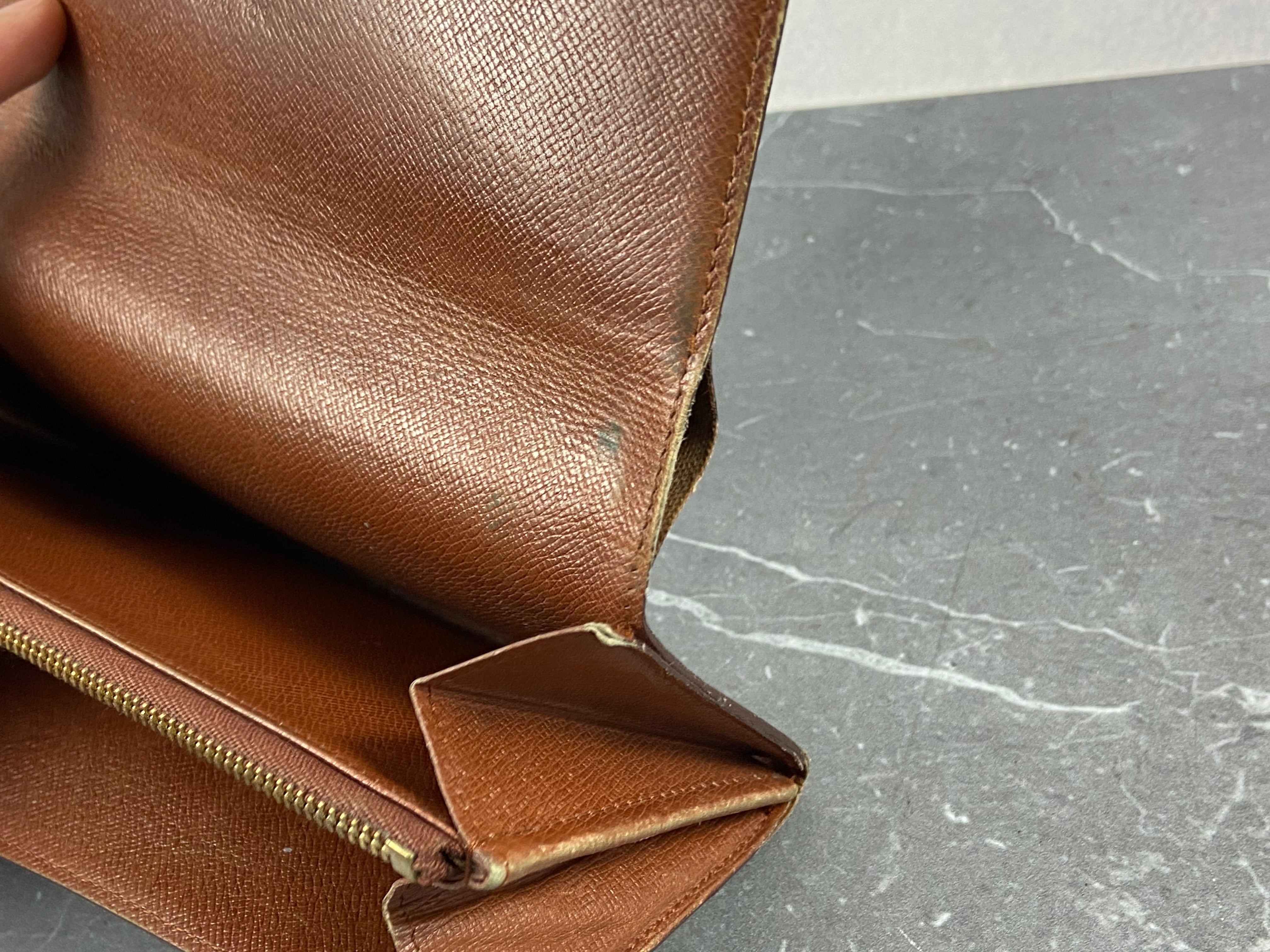 Louis Vuitton Sarah Wallet Monogram Canvas