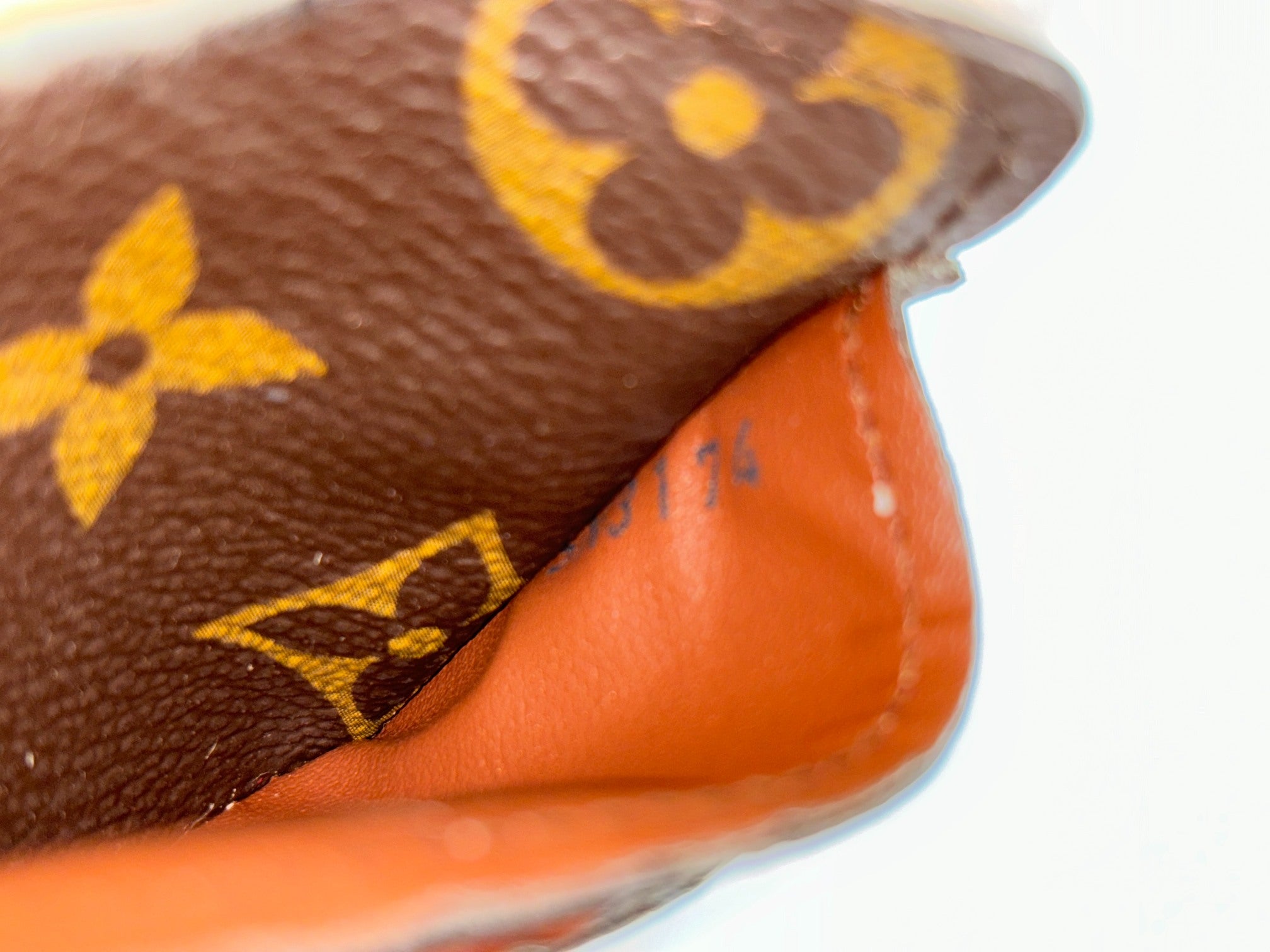 Louis Vuitton Sarah Wallet Monogram Canvas