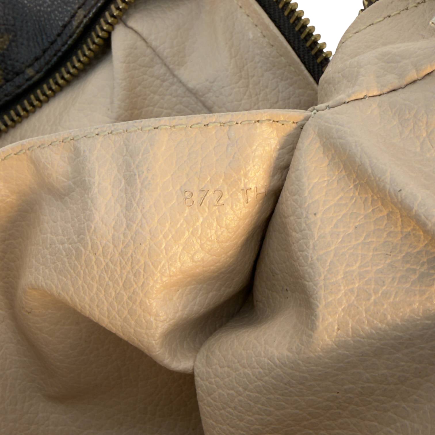 Louis Vuitton Trousse Toilette 28 Braun Monogram Canvas