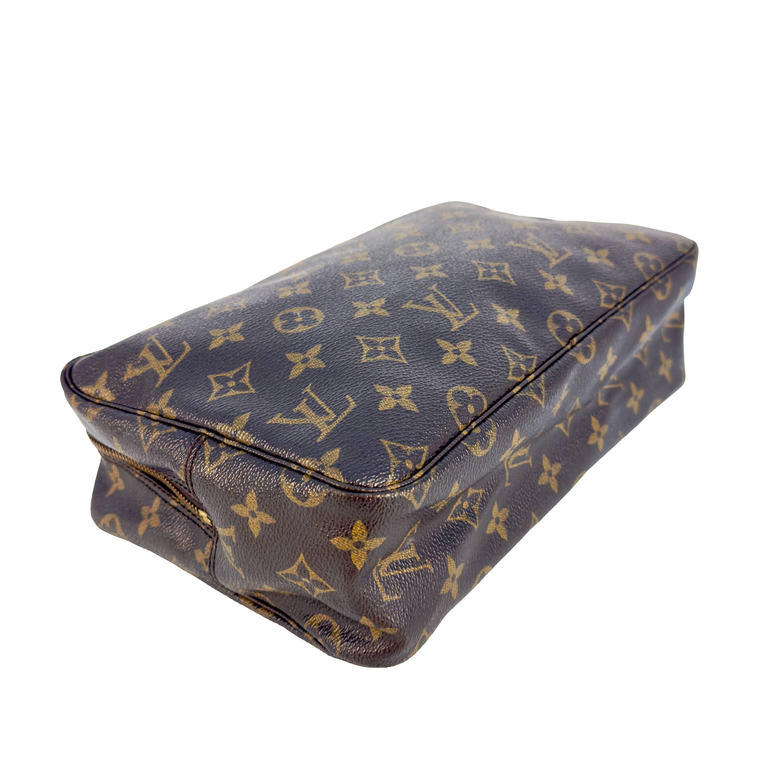 Louis Vuitton Trousse Toilette 28 Braun Monogram Canvas