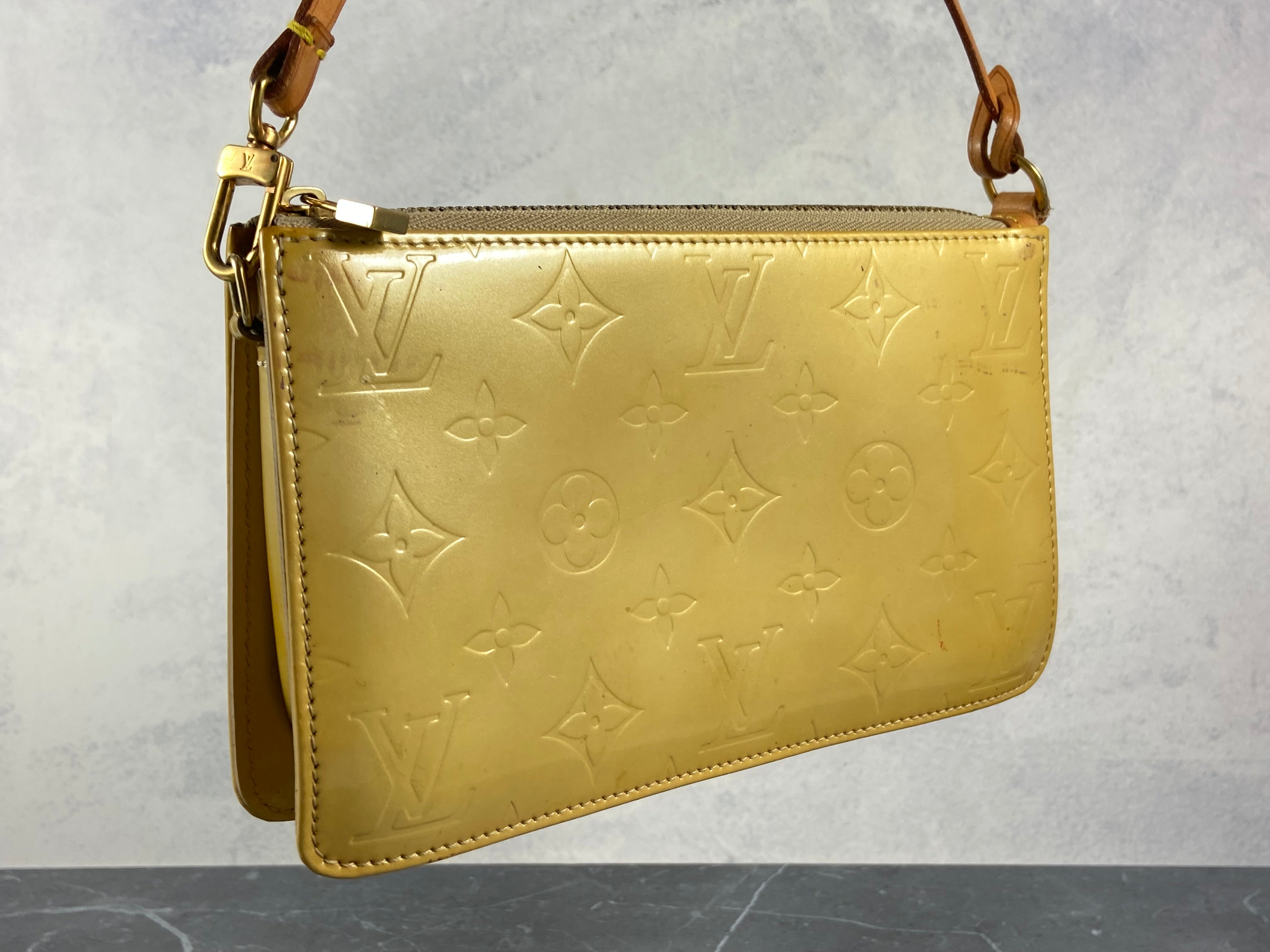 Louis Vuitton Pochette Lexington Yellow Vernis Monogram Leather
