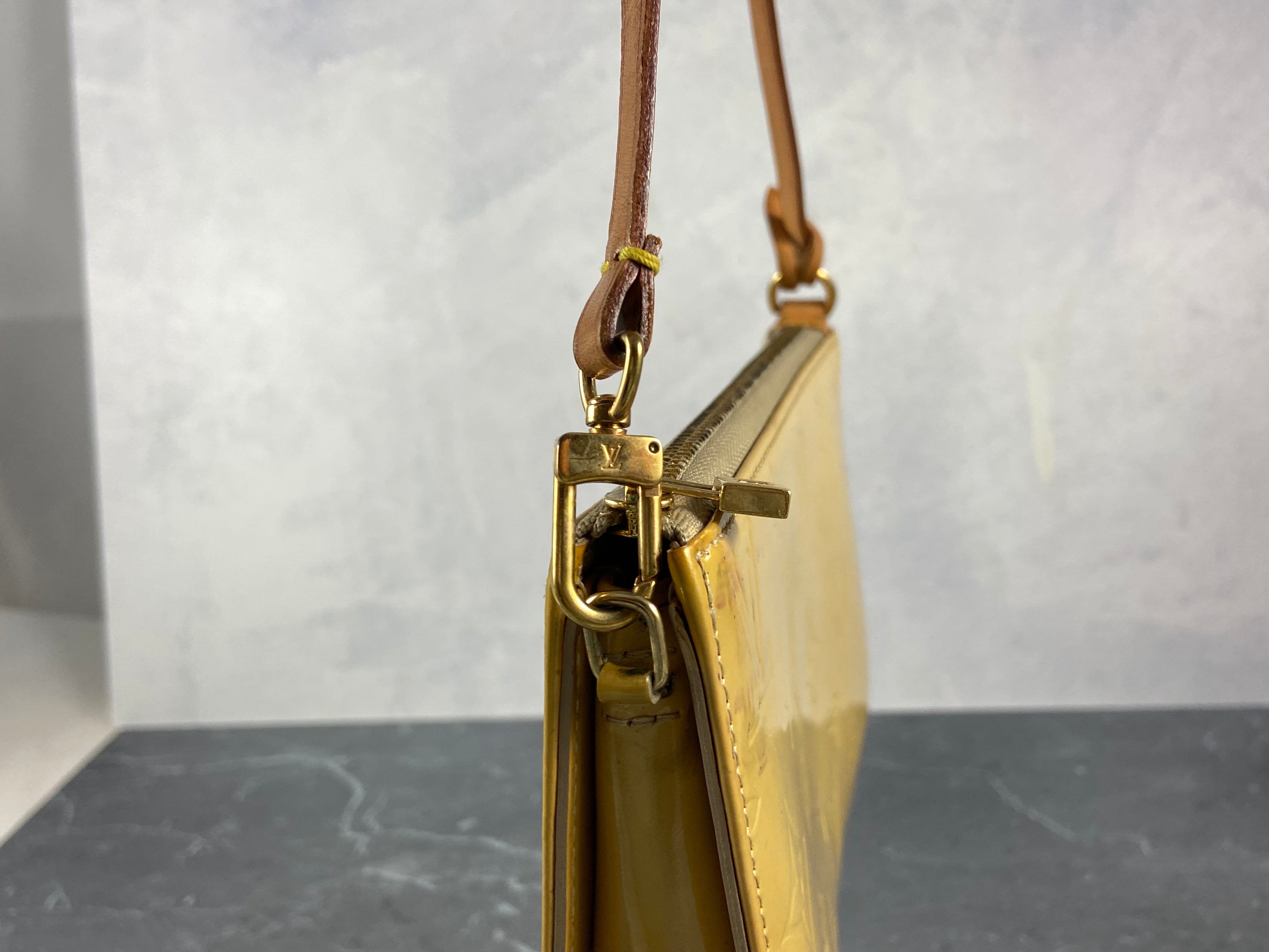 Louis Vuitton Pochette Lexington Yellow Vernis Monogram Leather