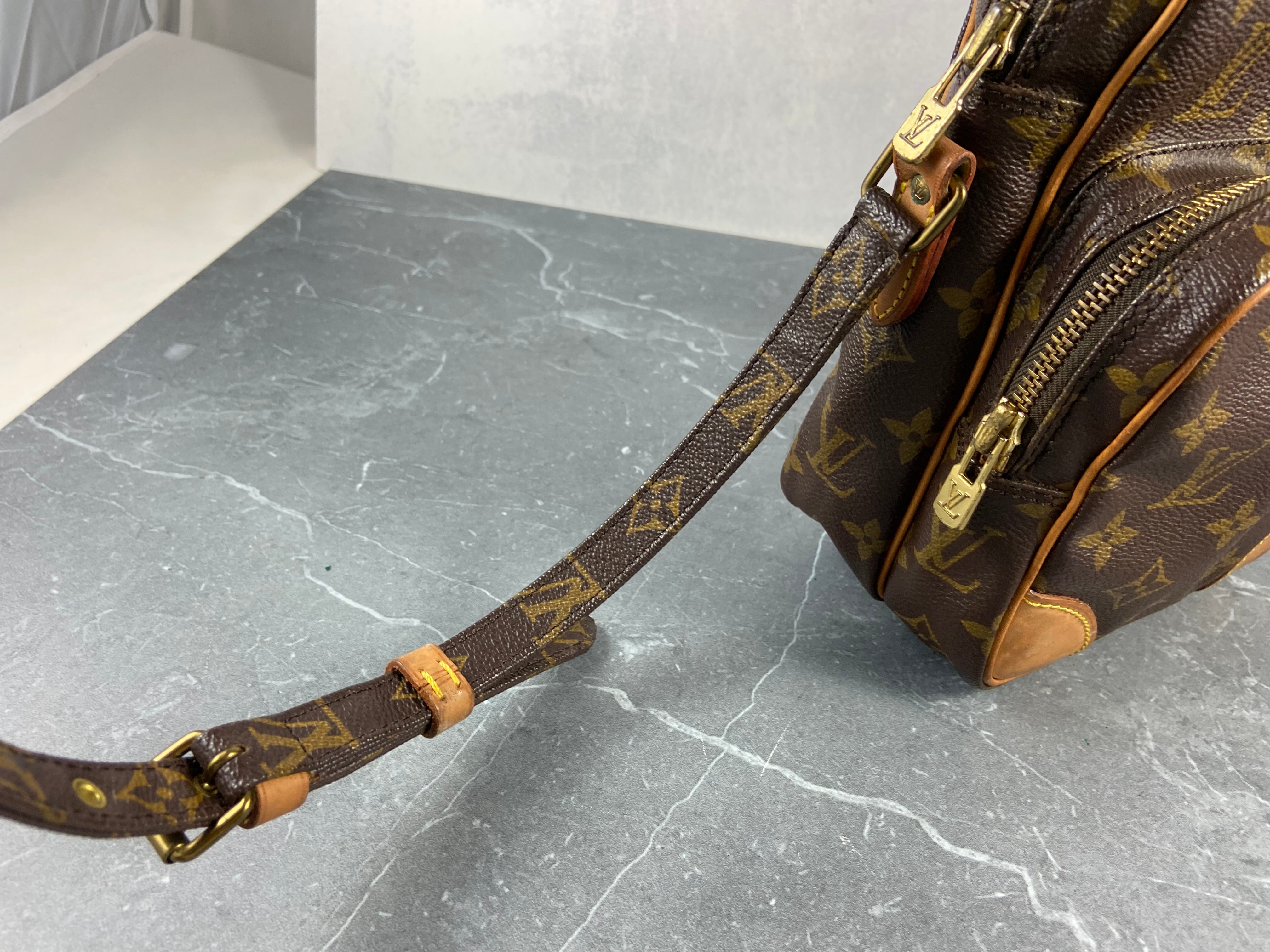 Louis Vuitton Amazone Shoulder Bag Monogram Canvas